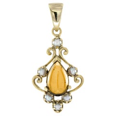 Colgante estilo vintage de cabujón de citrino y perla en oro amarillo 14 macizo