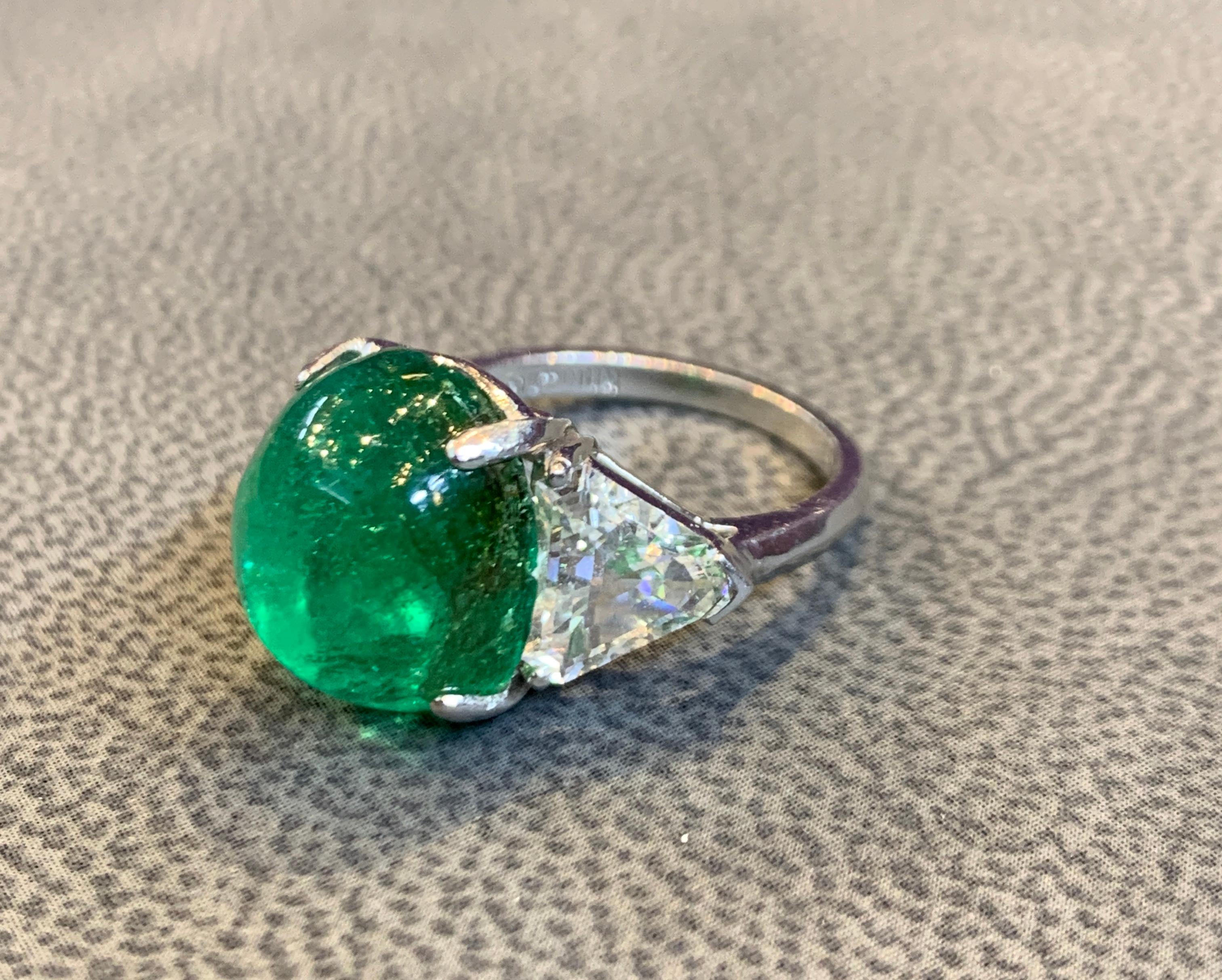 Cabochon Colombian Emerald and Diamond Three-Stone Ring For Sale 1