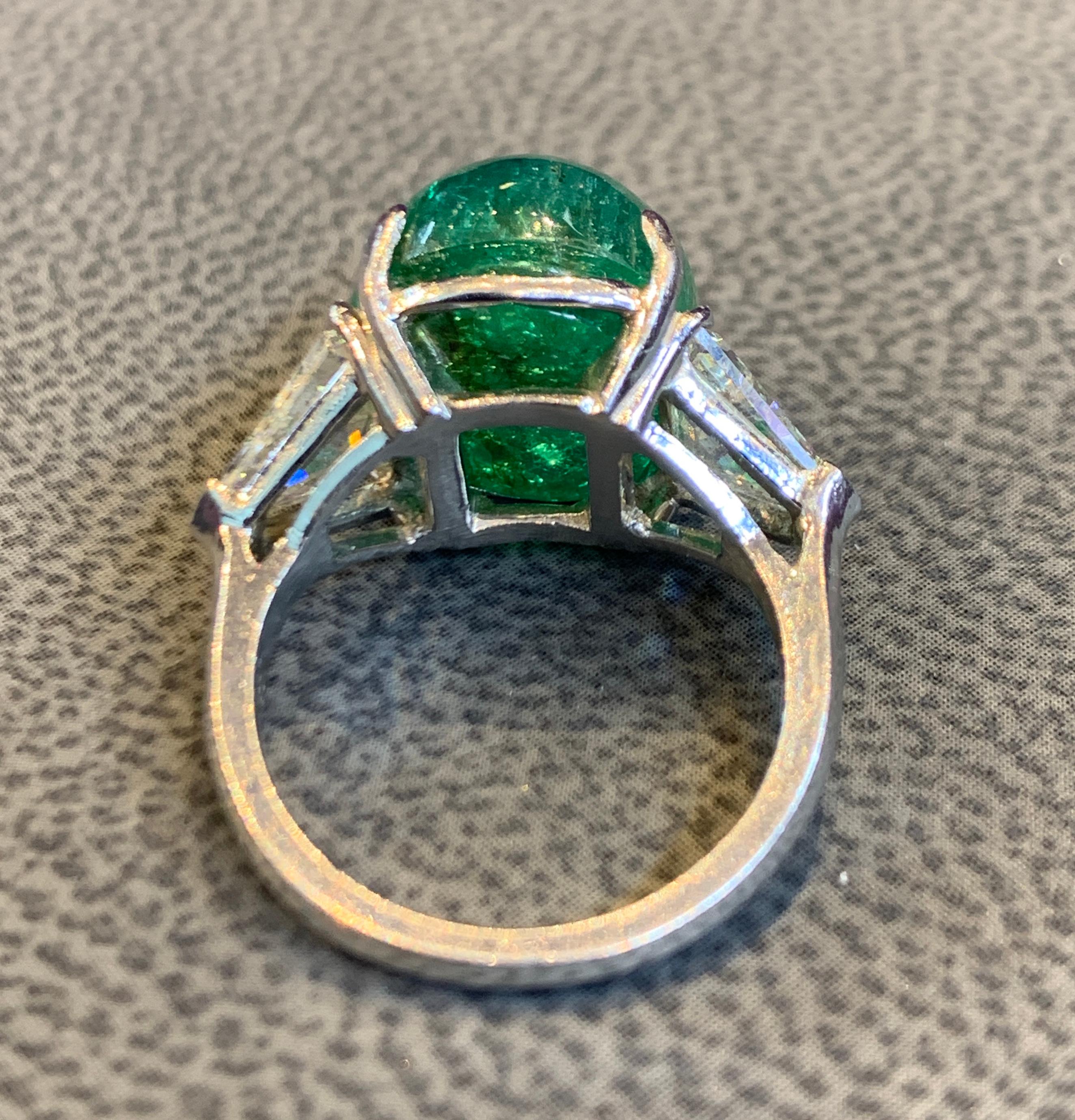 Cabochon Colombian Emerald and Diamond Three-Stone Ring For Sale 2