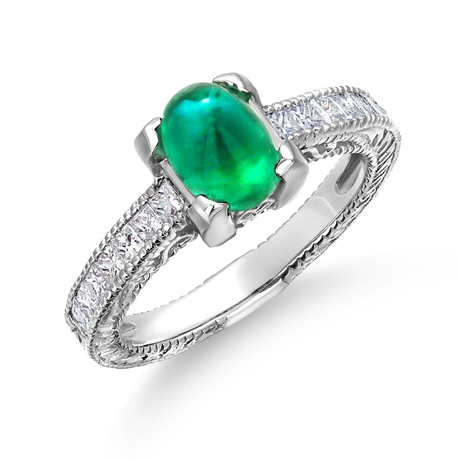 Cabochon Colombian Emerald Princess Diamond 2.10 Carat Milgrain Engraved Ring  For Sale 2