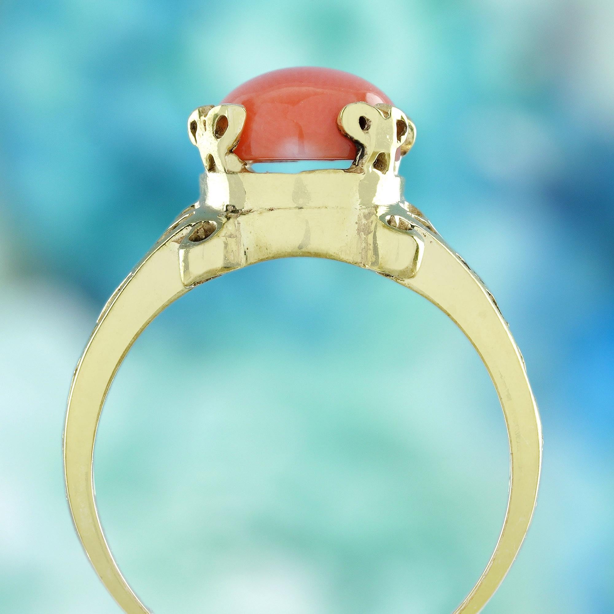 Cabochon Coral Vintage Style Filigree Ring in Solid 9K Yellow Gold In New Condition For Sale In Bangkok, TH
