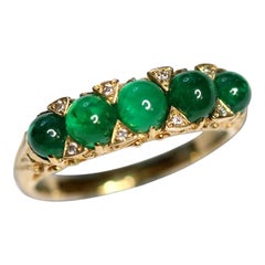 Cabochon Emerald and Diamond 18 Karat Yellow Gold Ring