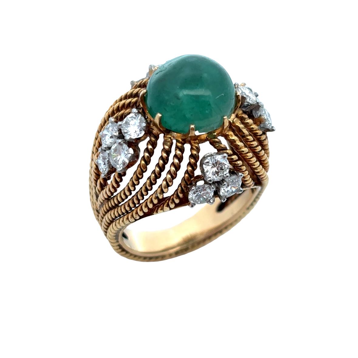 Cabochon Smaragd und Diamant Cocktail Ring im Angebot 6