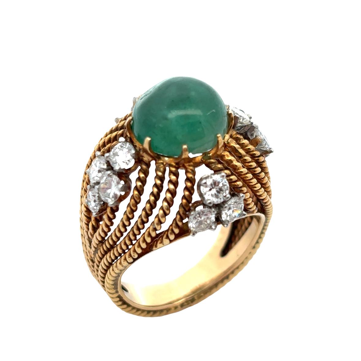 Cabochon Smaragd und Diamant Cocktail Ring im Angebot 4