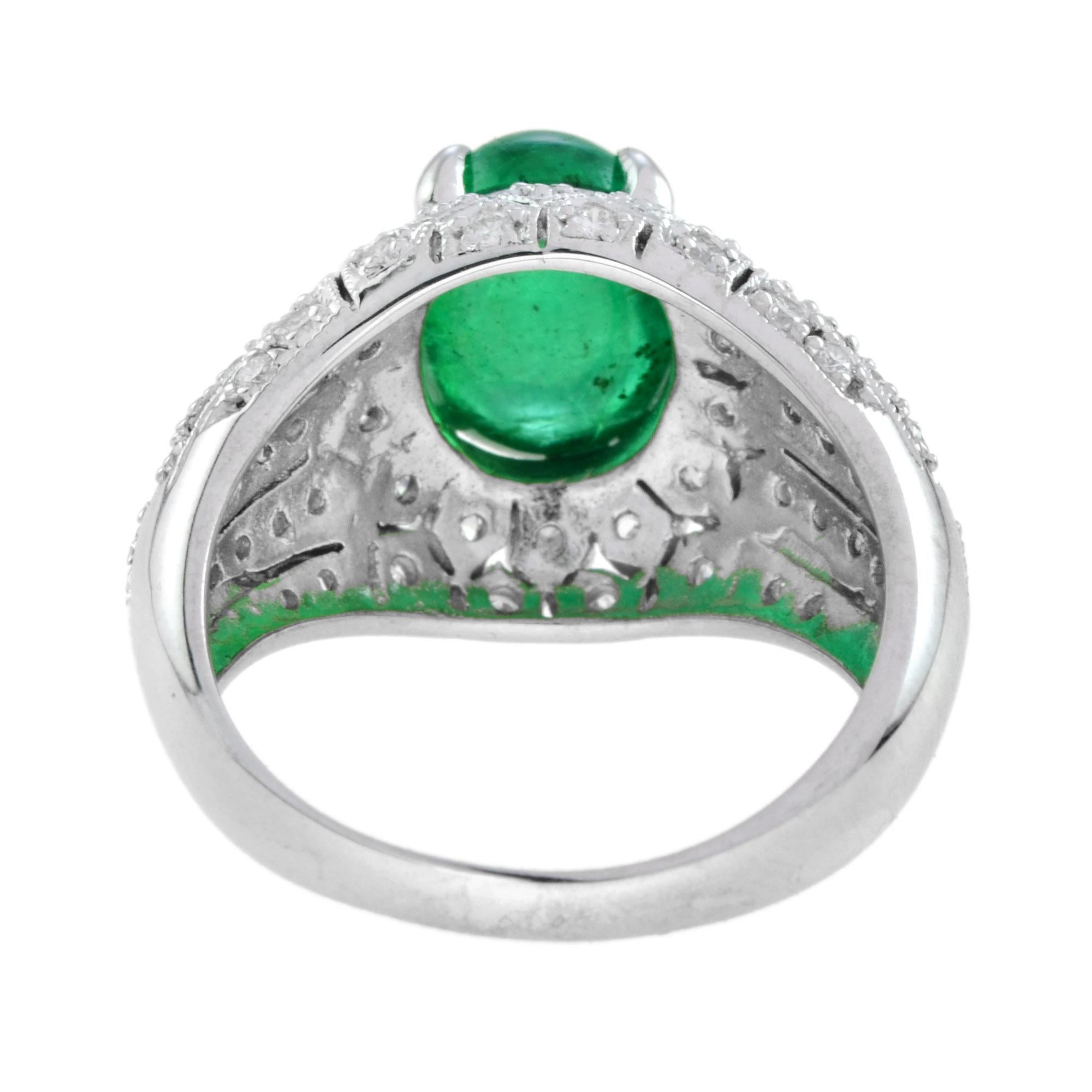 Cabochon Emerald and Diamond Dome Ring in 14K White Gold In New Condition In Bangkok, TH