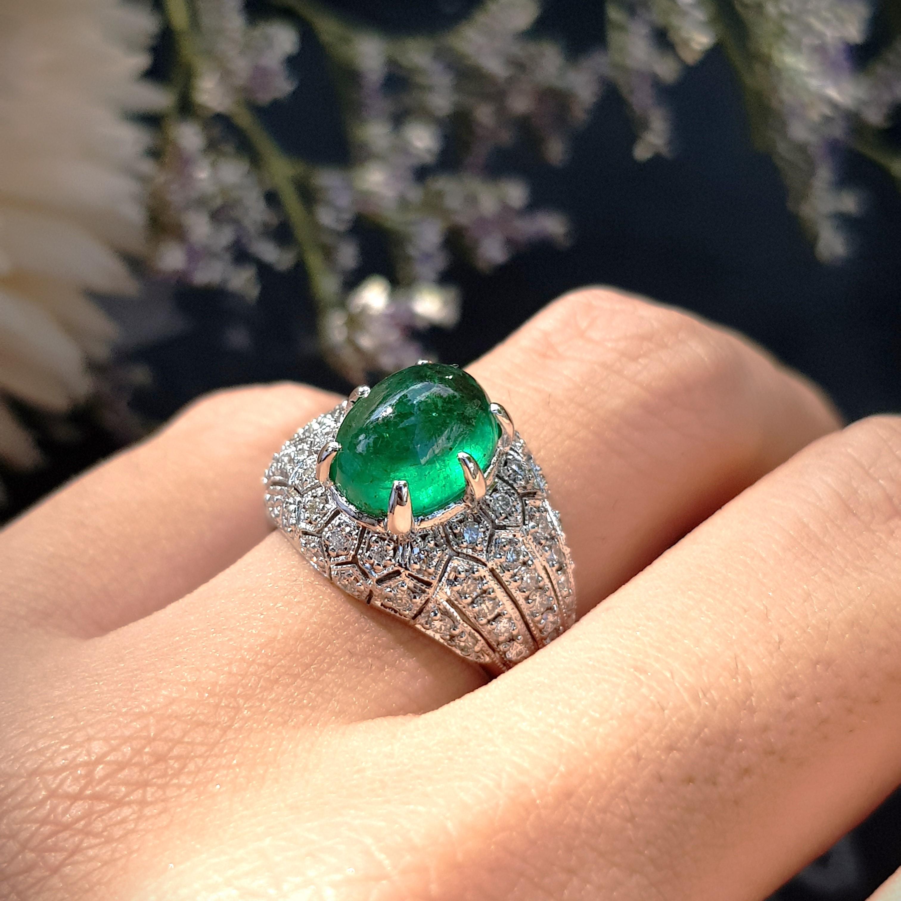 Cabochon Emerald and Diamond Dome Ring in 14K White Gold 3