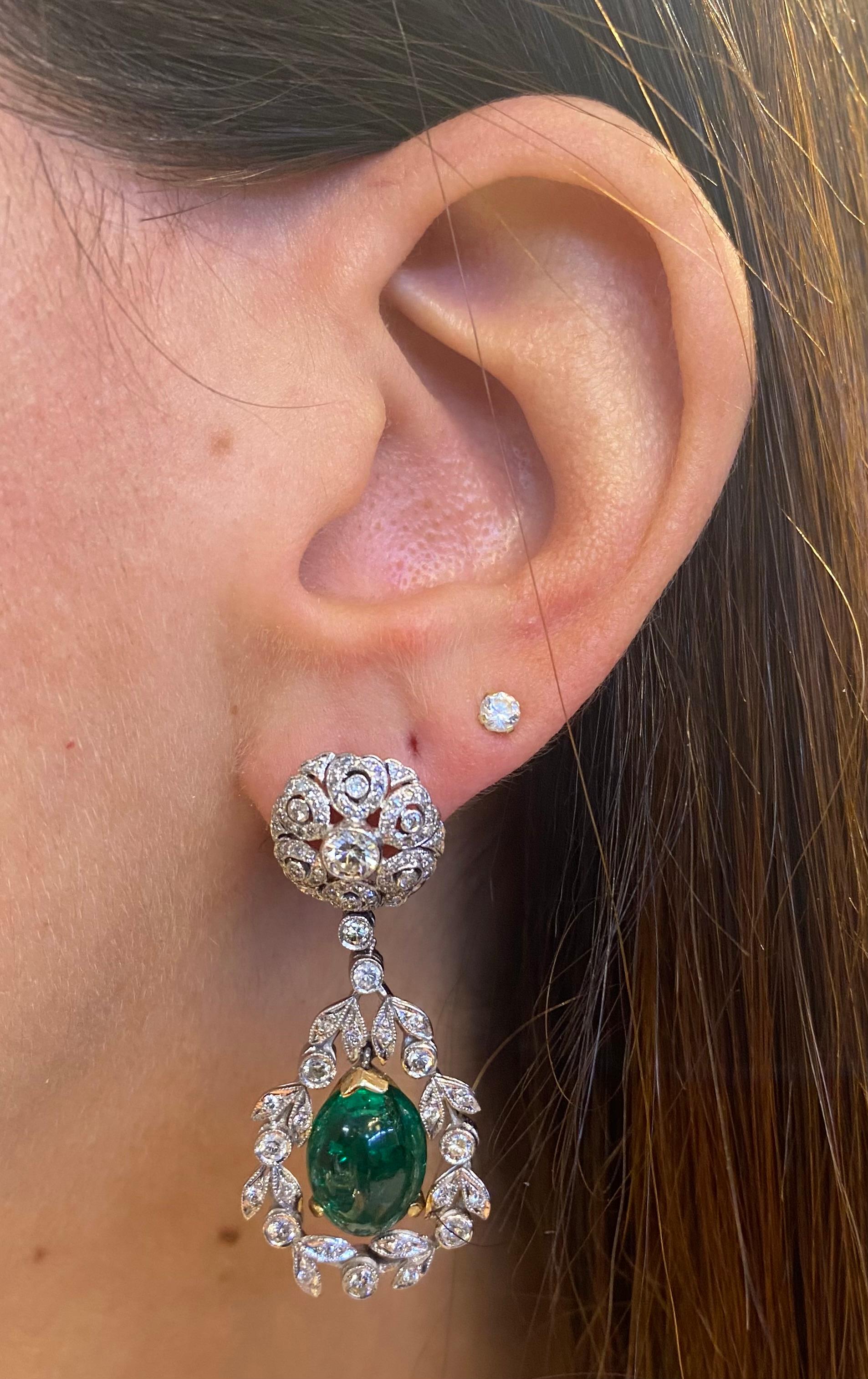 Cabochon Emerald and Diamond Earrings In Excellent Condition For Sale In New York, NY