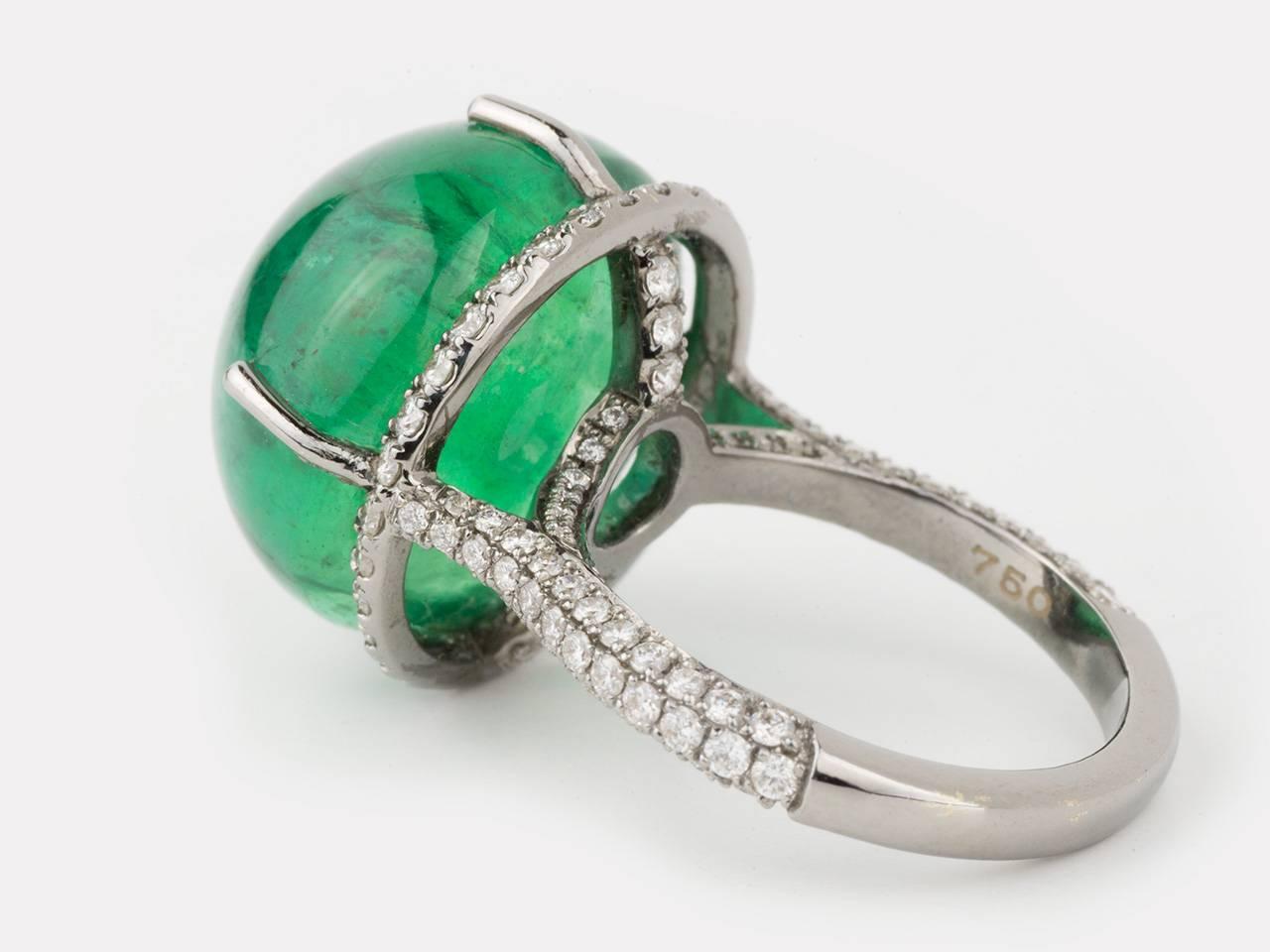 cabochon emerald ring