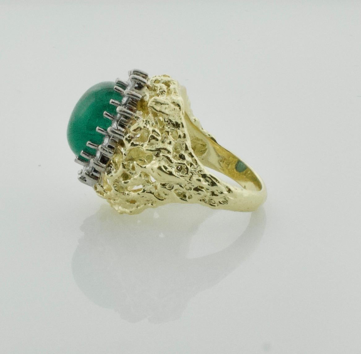 Artisan Cabochon Emerald and Diamond Ring in 18 Karat Yellow Gold, circa 1960s For Sale