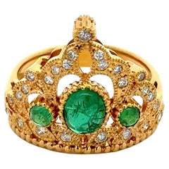 Cabochon Emerald and RBC Diamond Gold Crown Vintage Ring