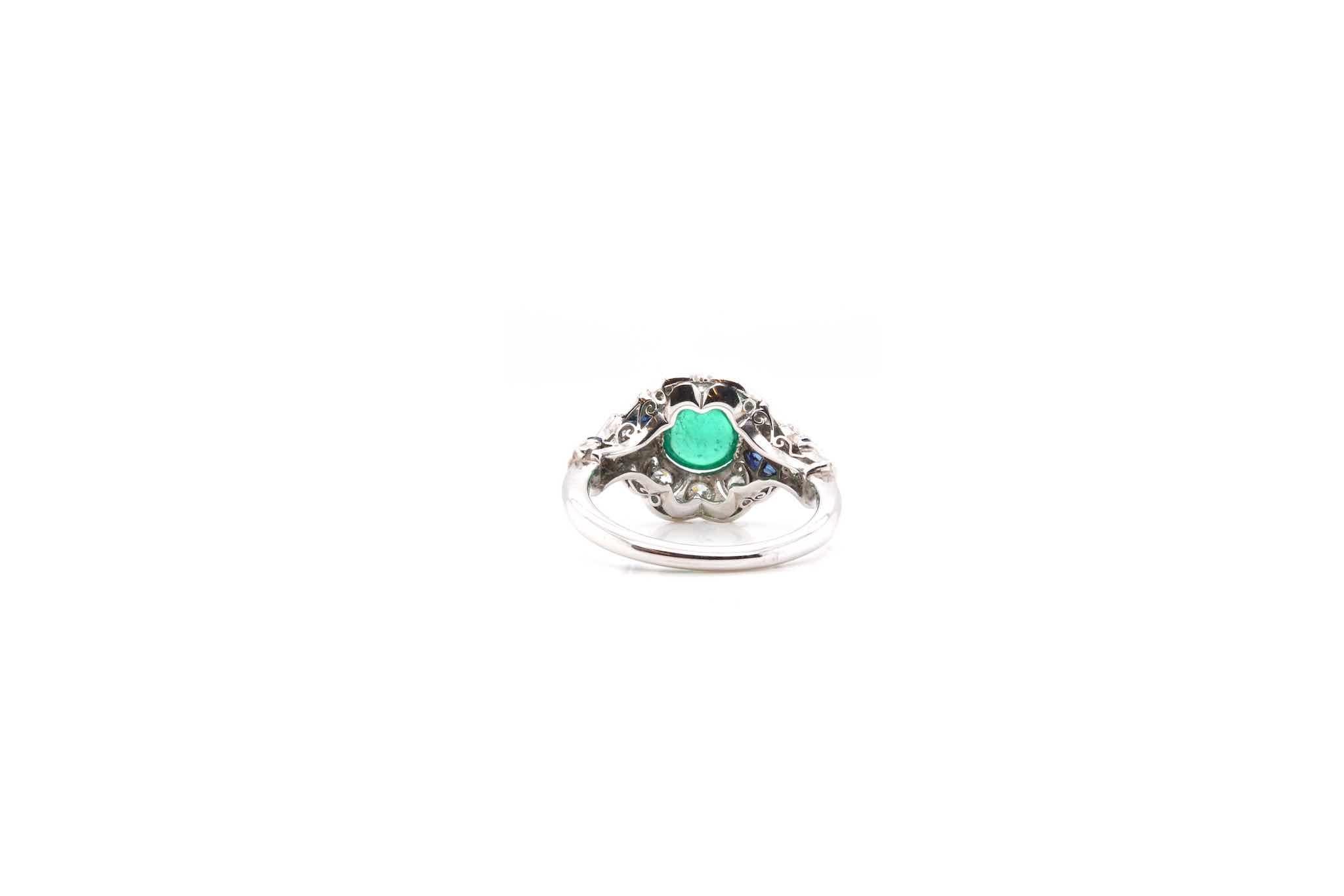 Cabochon emerald, brilliant cut diamonds and sapphires ring For Sale 1