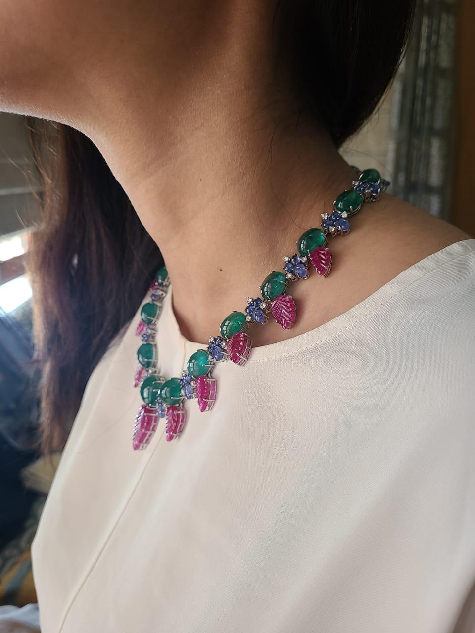 Emerald Cabochons, Carved Blue Sapphire, Ruby & Diamonds Tutti Frutti Necklace In New Condition In Hong Kong, HK