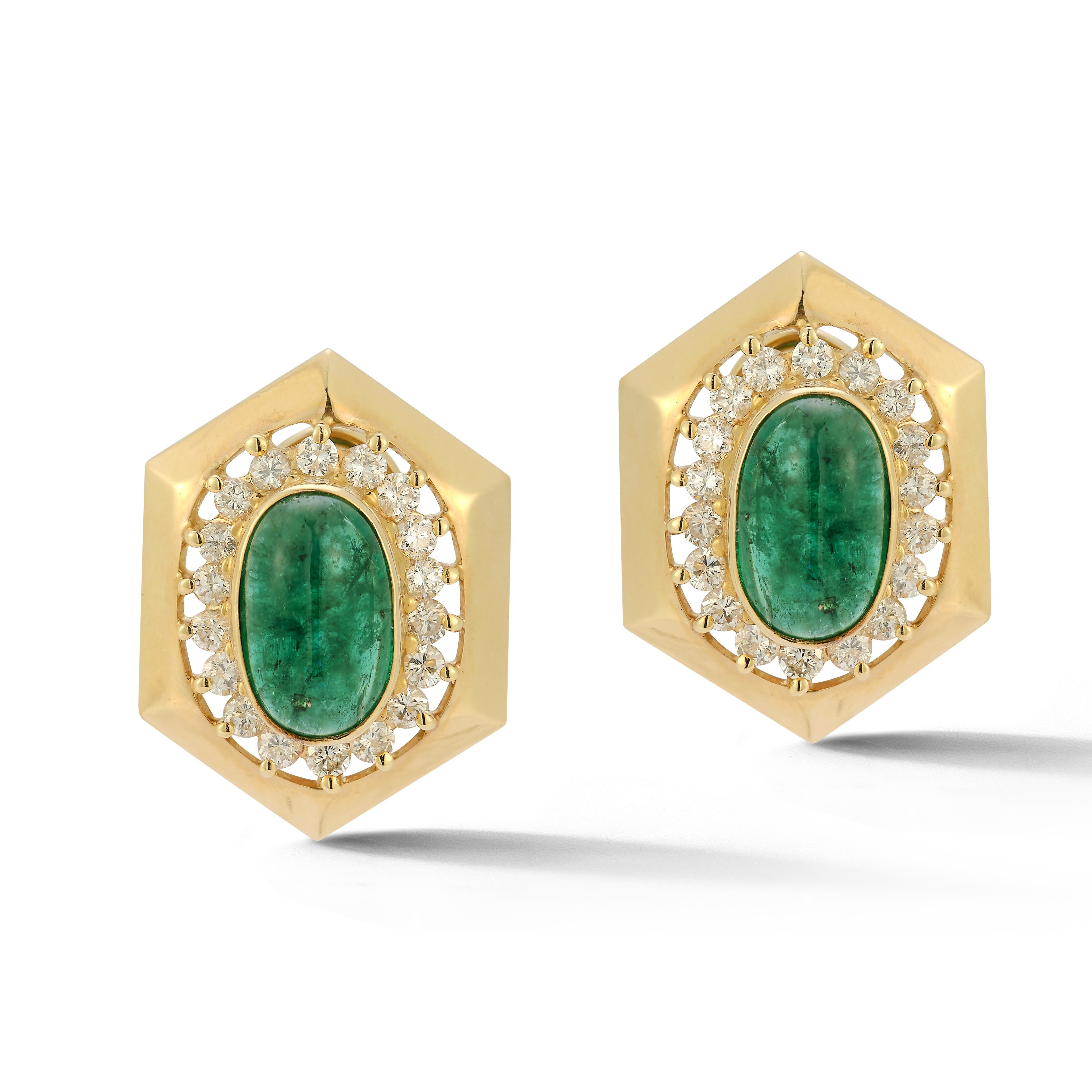 Cabochon Emerald & Diamond Earrings

Clip on earrings with a post, each with a center cabochon emerald with a halo of round diamonds set in 14k gold

Emerald approximate weight: 10.06ct

Diamond total approximate weight: 1.84ct