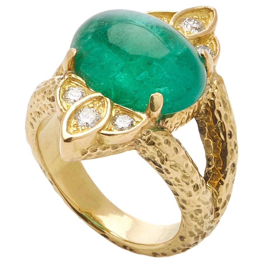 Cabochon Emerald Diamond Gold Ring