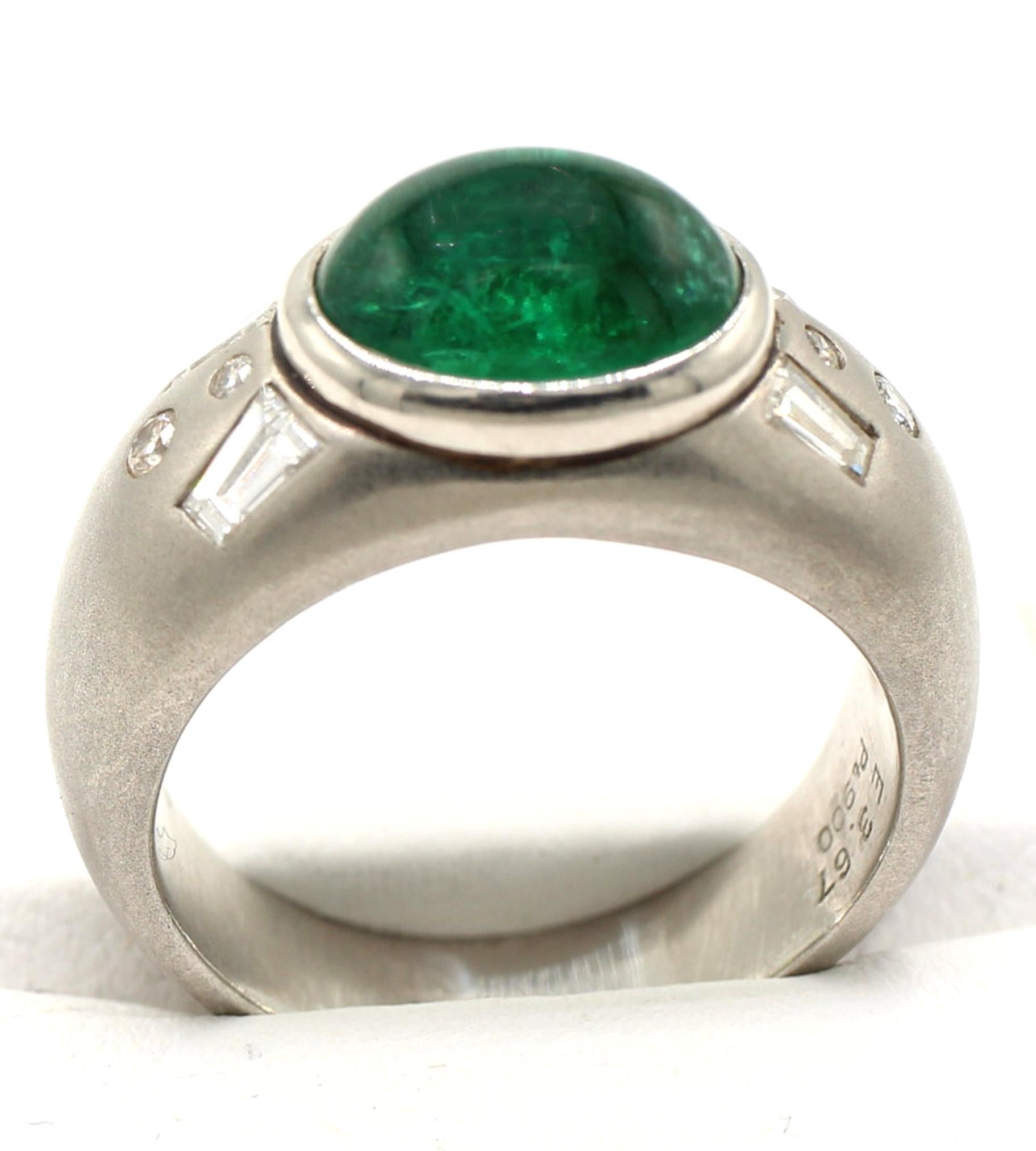 Women's or Men's Cabochon Emerald Diamond Platinum Gypsy Ring For Sale