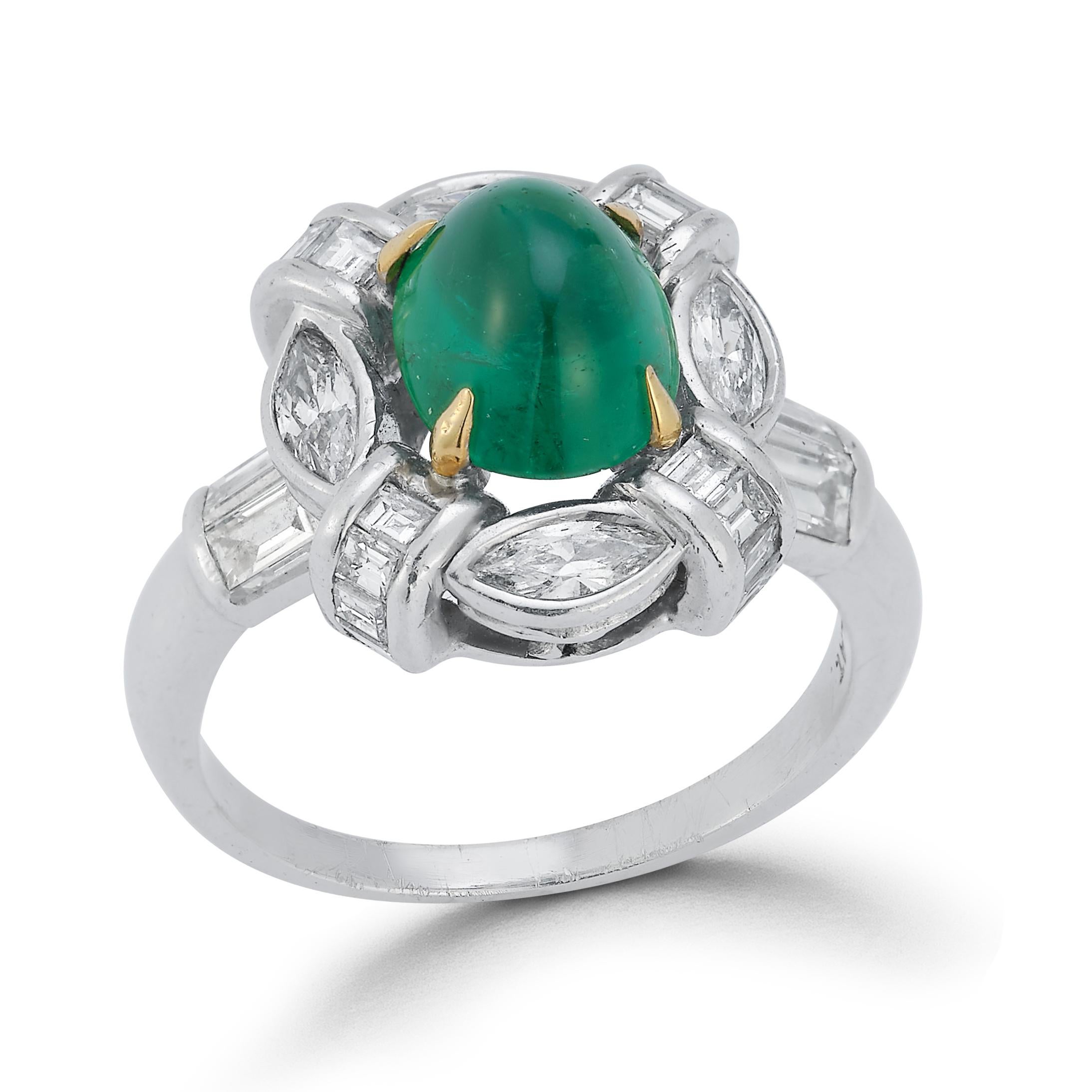 Women's Cabochon Emerald & Diamond Ring For Sale