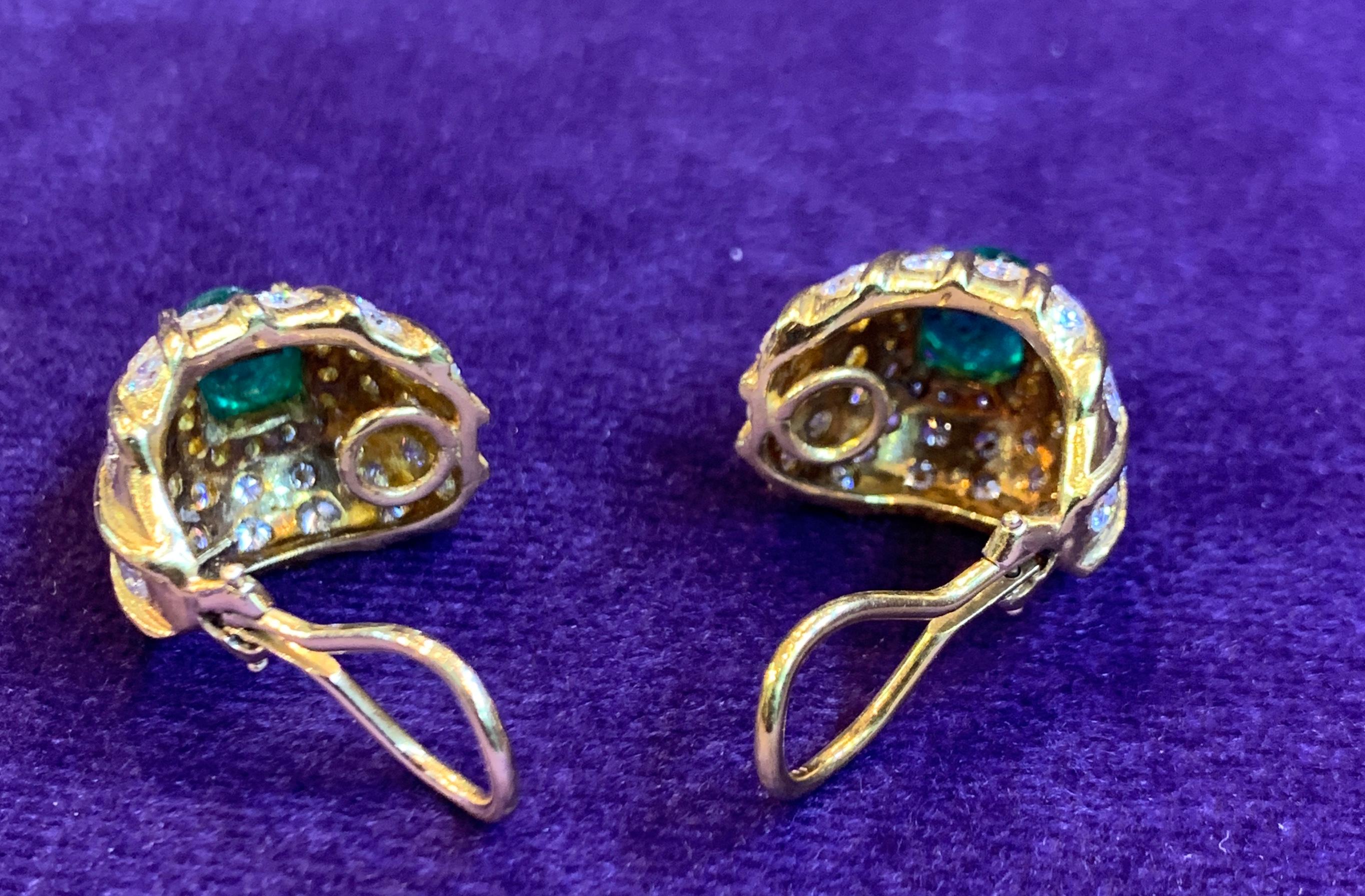 Cabochon Emerald & Diamond Yellow Gold Earrings For Sale 2