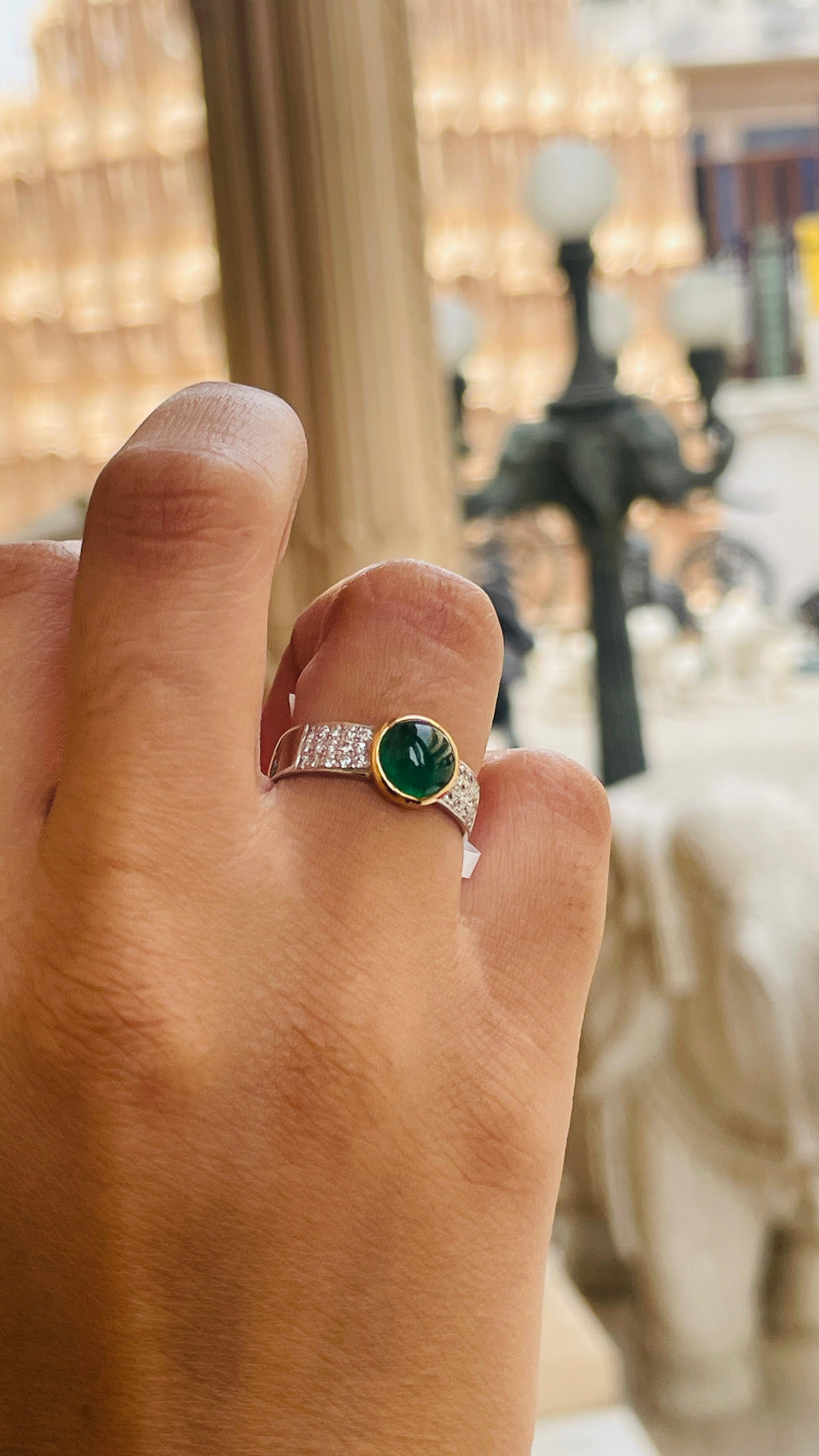 For Sale:  Cabochon Emerald Engagement Band Ring with Diamonds in 18k White/Yellow Gold 6