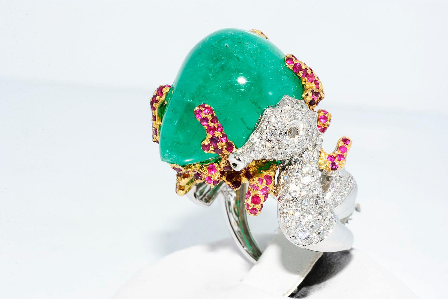 Cabochon Emerald, Round Diamond, Ruby, Sea Horse Ring 18 Karat 2-Tone In New Condition For Sale In New York, NY