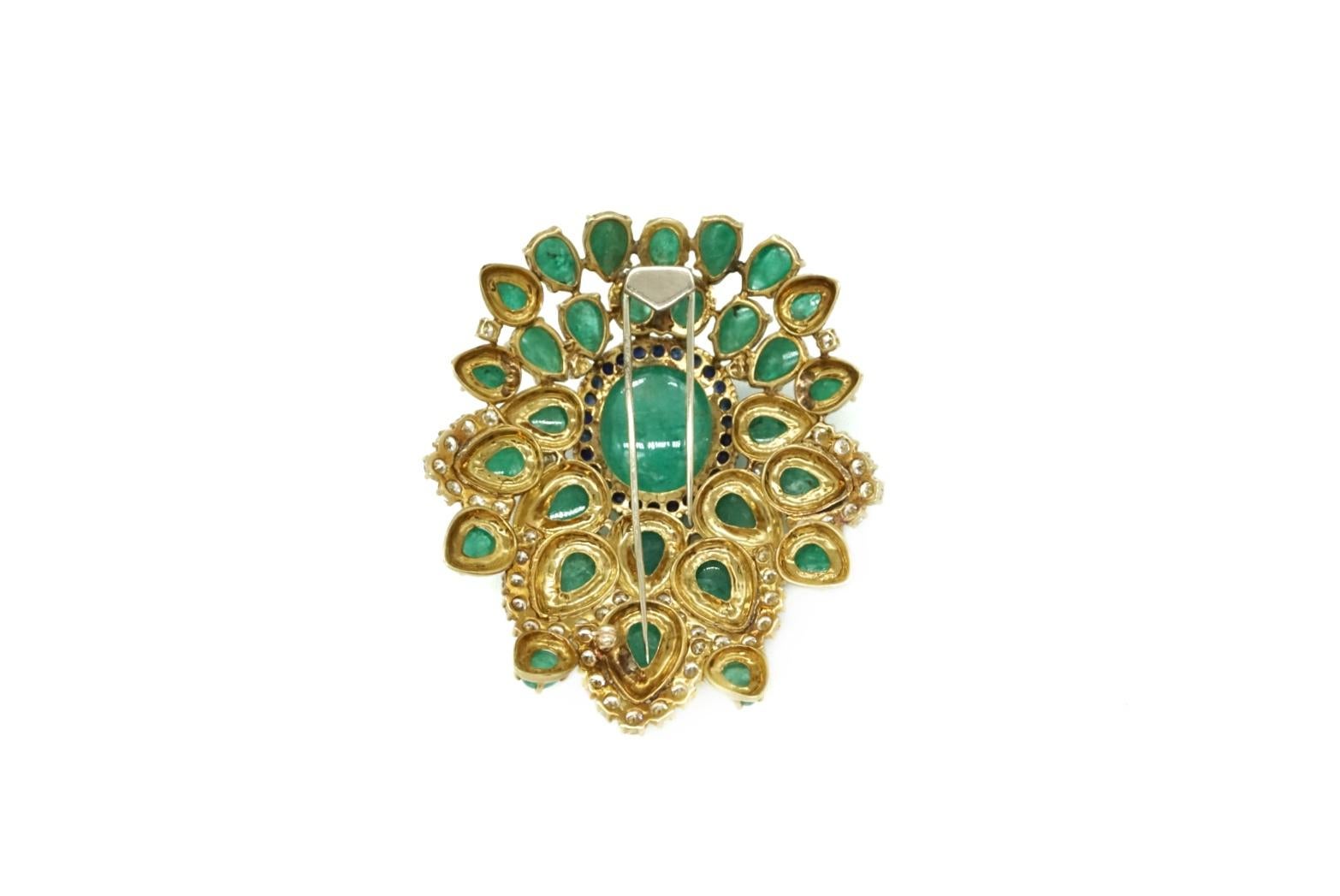 Cabochon Emerald, Sapphire and Diamond Brooch For Sale 1