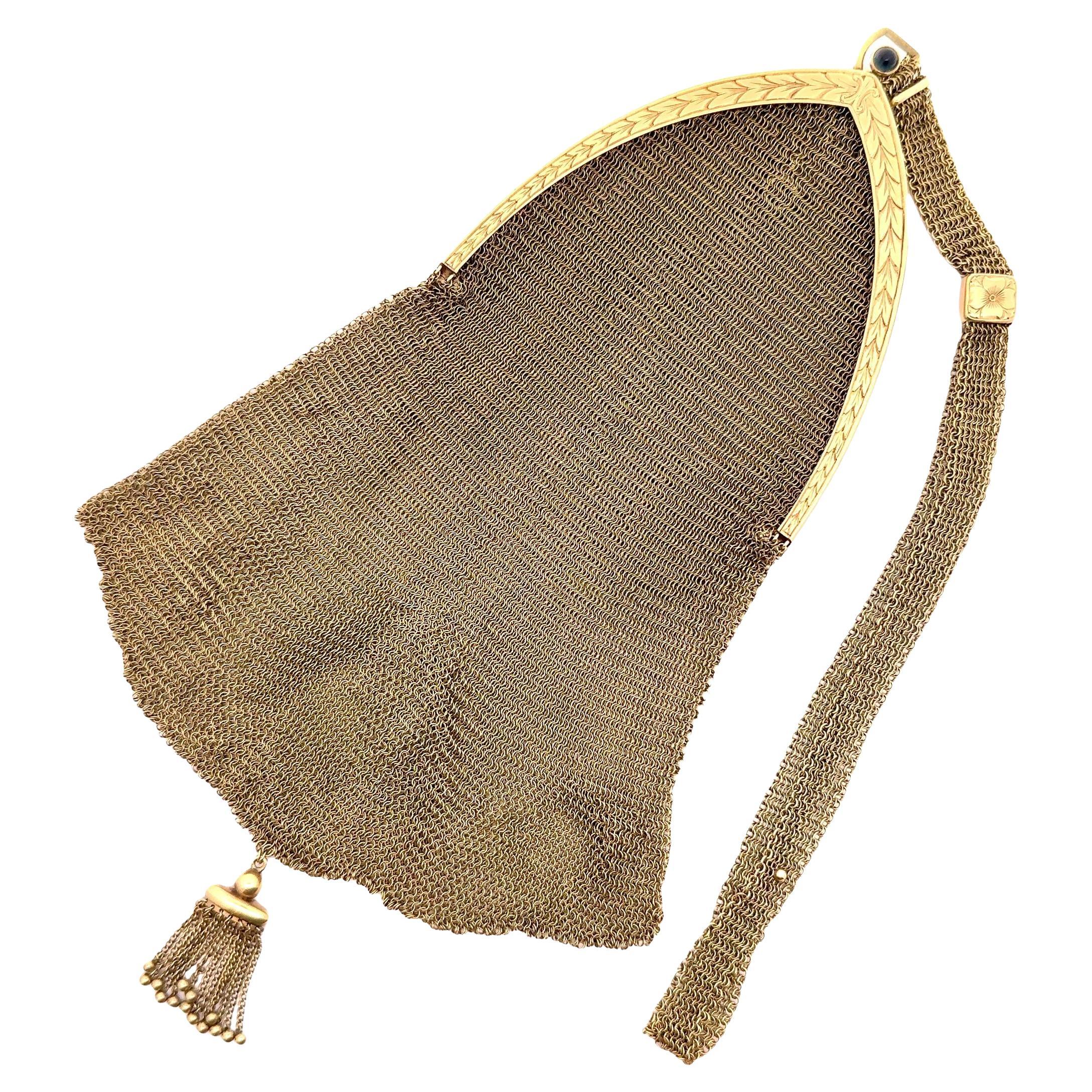 Smeraldo cabochon vittoriano in oro 14 carati in vendita