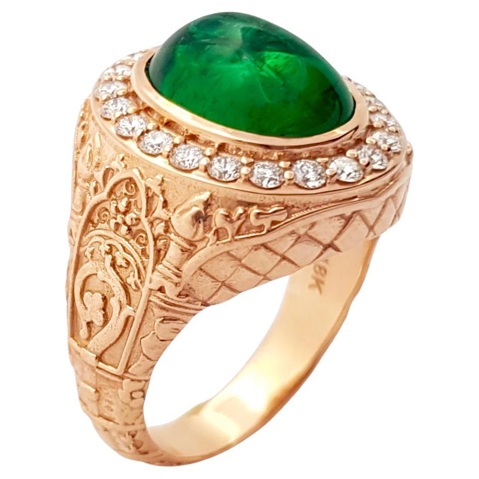 Cabochon Emerald with Diamond Ring set in 18K Rose Gold Settings