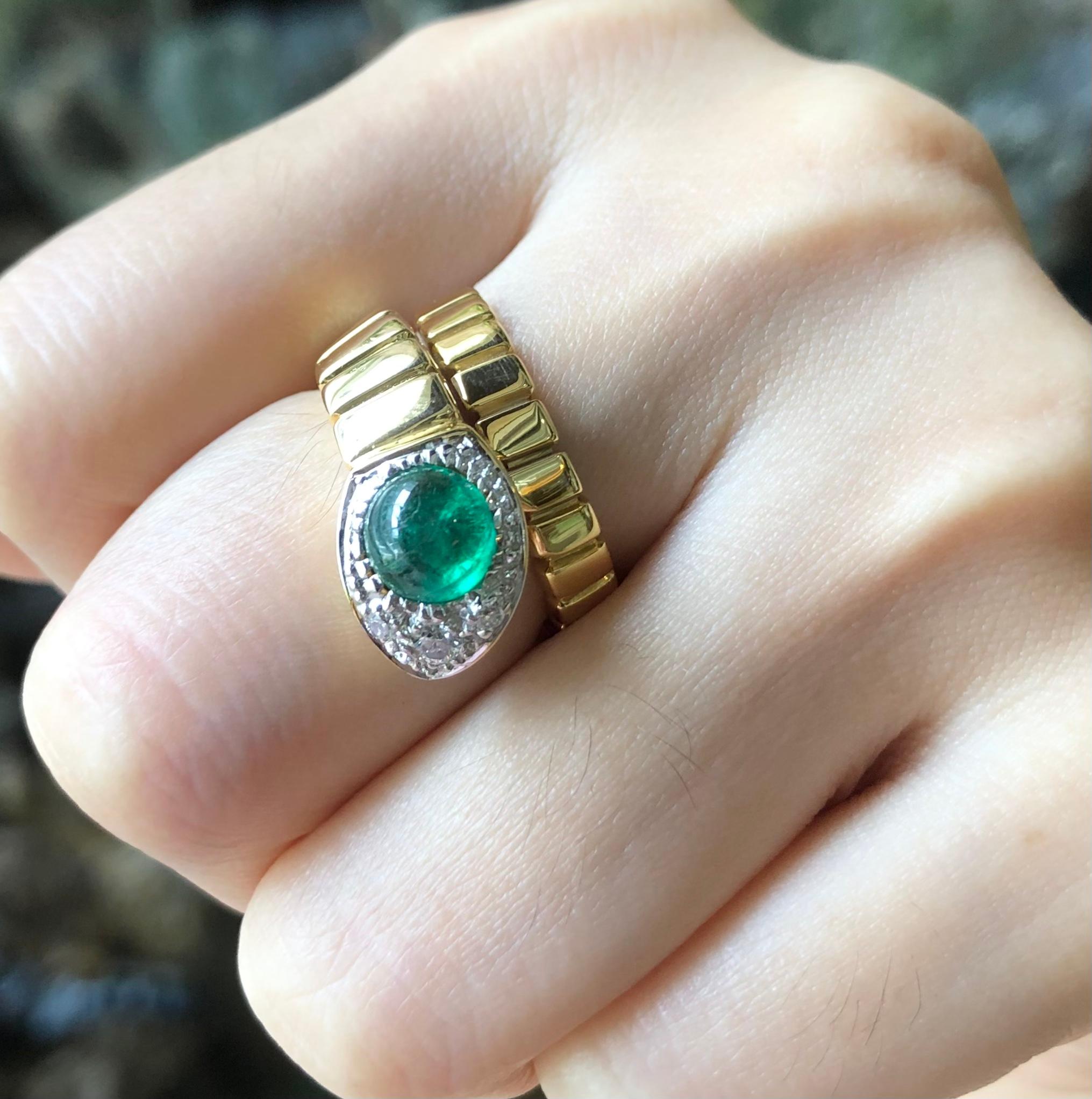 Cabochon Emerald with Diamond Serpent Ring Set in 18 Karat Gold Settings For Sale 1