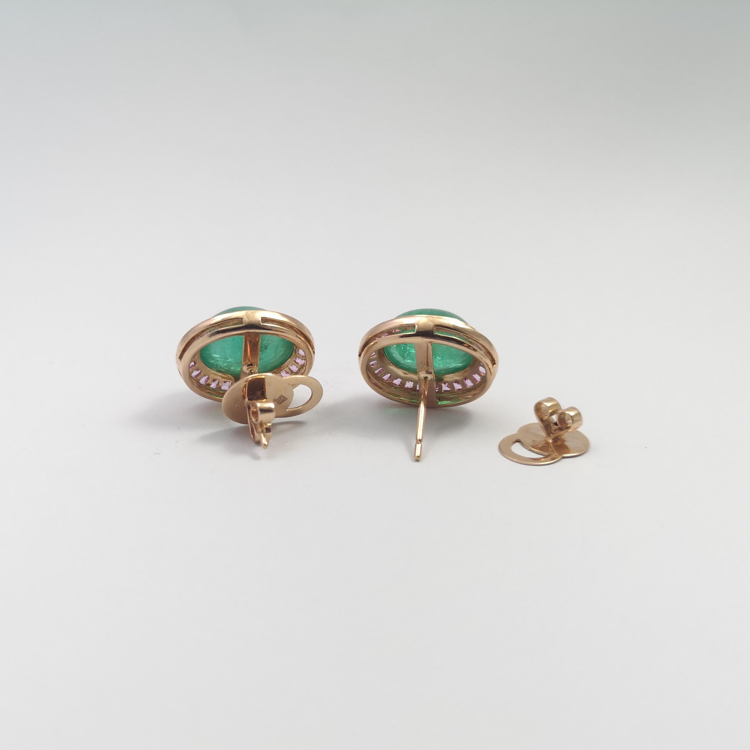 Orecchini con smeraldo cabochon e zaffiro rosa con montatura in oro rosa 18K in vendita 1