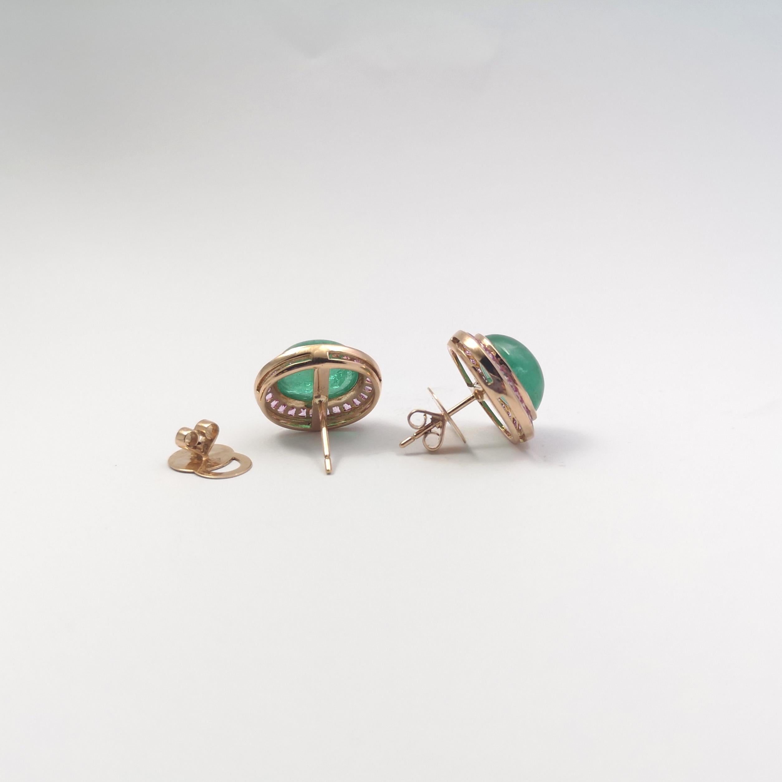 Orecchini con smeraldo cabochon e zaffiro rosa con montatura in oro rosa 18K in vendita 2