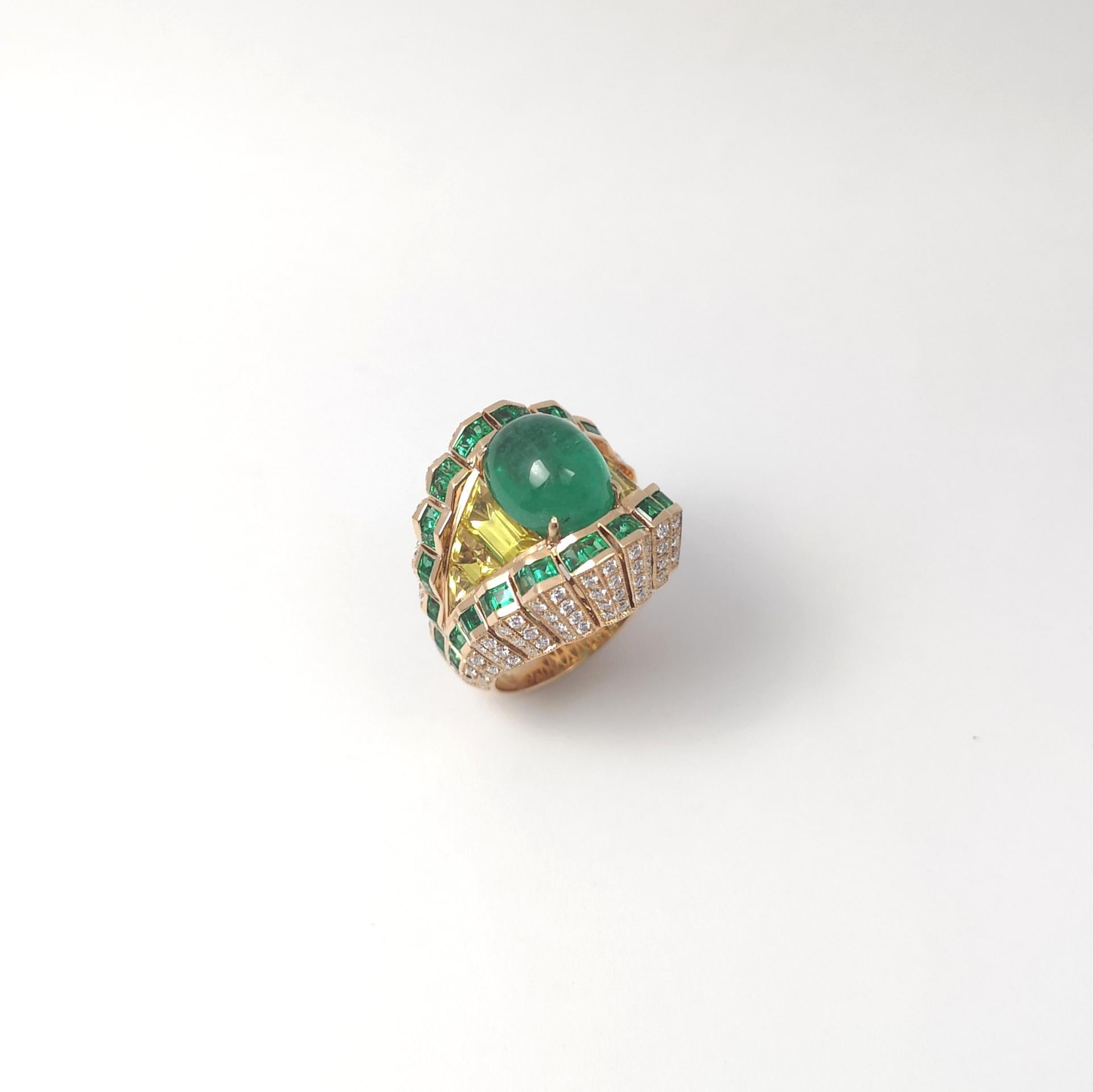 Cabochon Emerald, Yellow Sapphire and Diamond Ring set in 18K Rose Gold Settings im Angebot 13