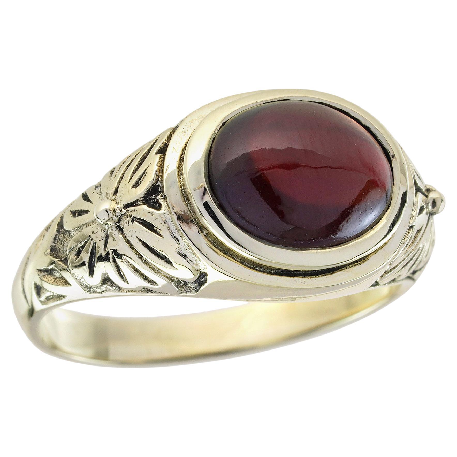 Cabochon Garnet Vintage Style Ring in Solid 9K Yellow Gold