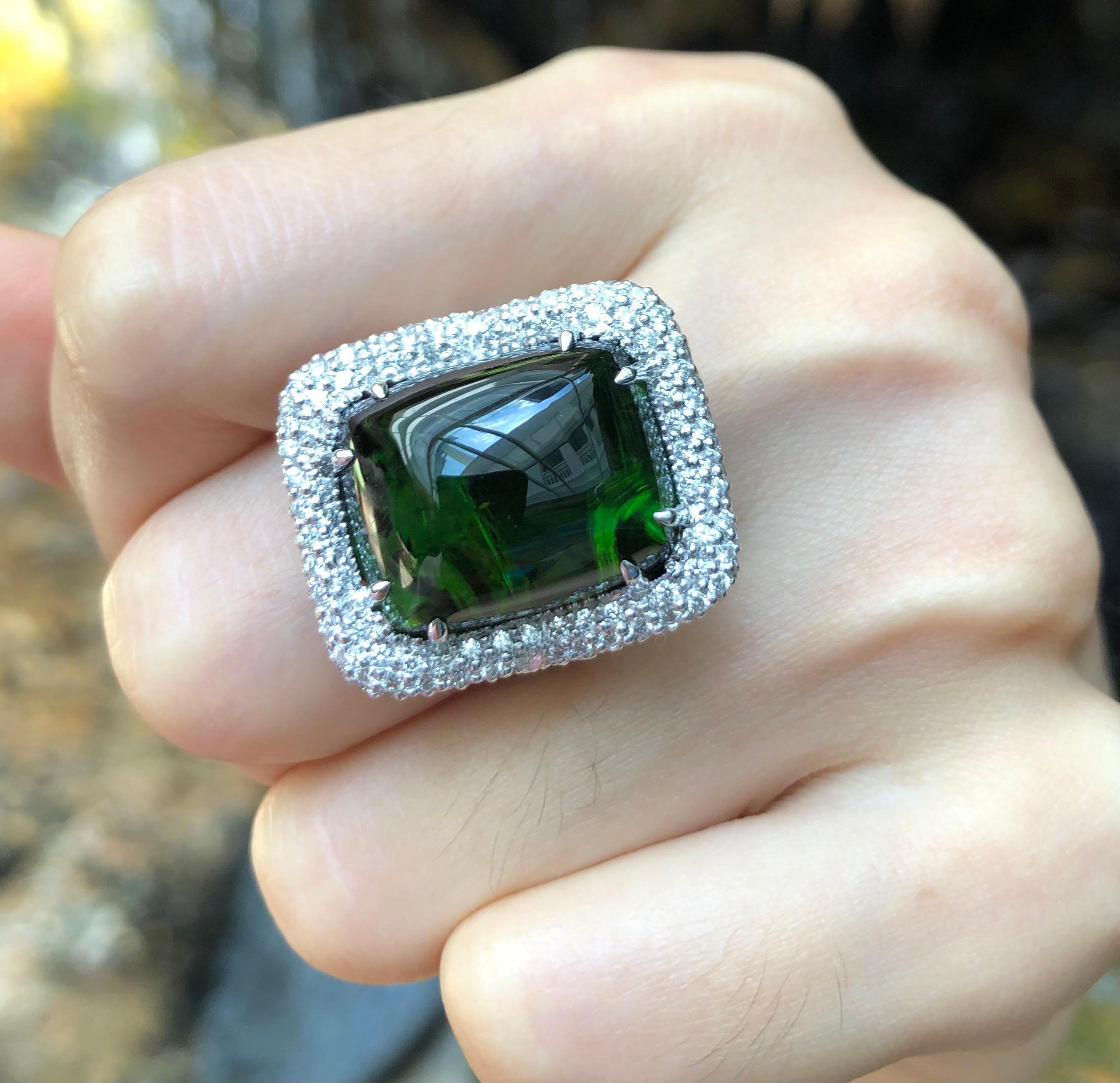 Cabochon Green Tourmaline with Diamond Ring Set in 18 Karat White Gold Settings For Sale 2