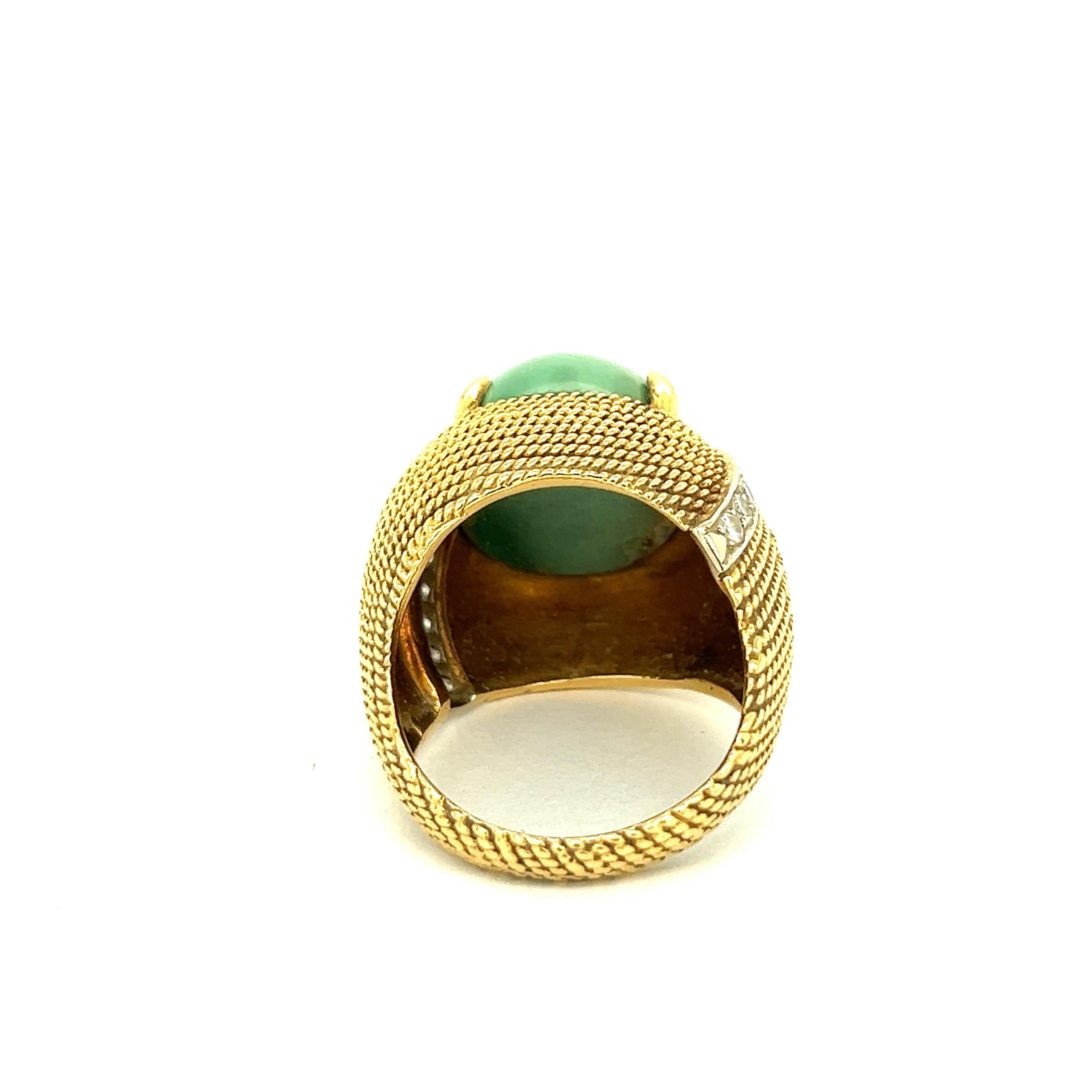 Cabochon Green Turquoise 18k Yellow Gold Cocktail Ring For Sale 1