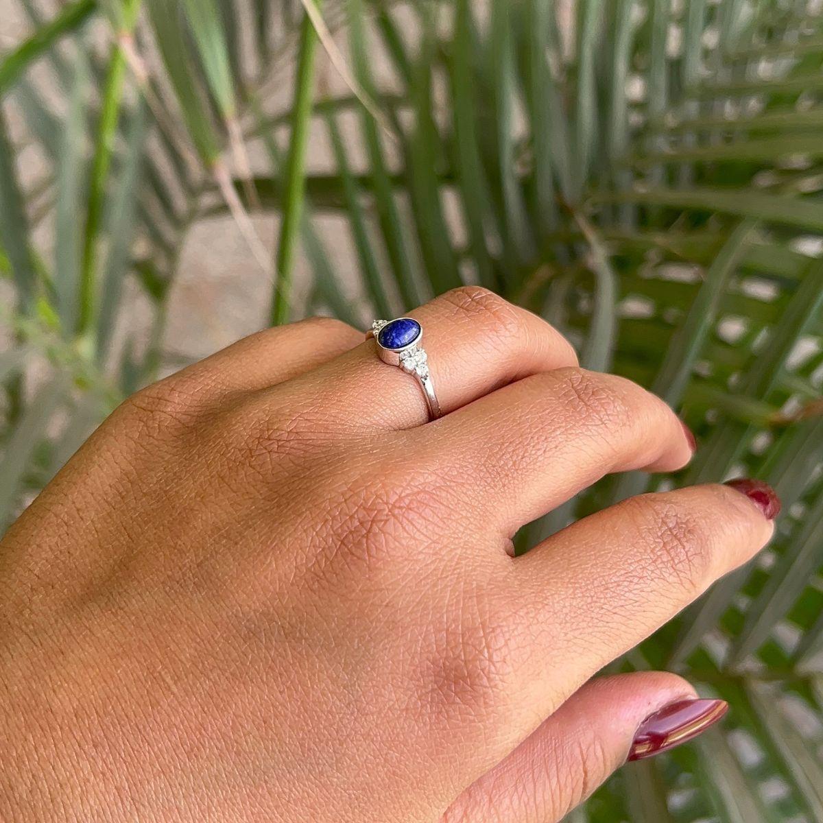 in vendita:  Anello con Lapislazzuli Cabochon e Zirconia Singel Stone Regalo per la Festa della Mamma in Argento 6