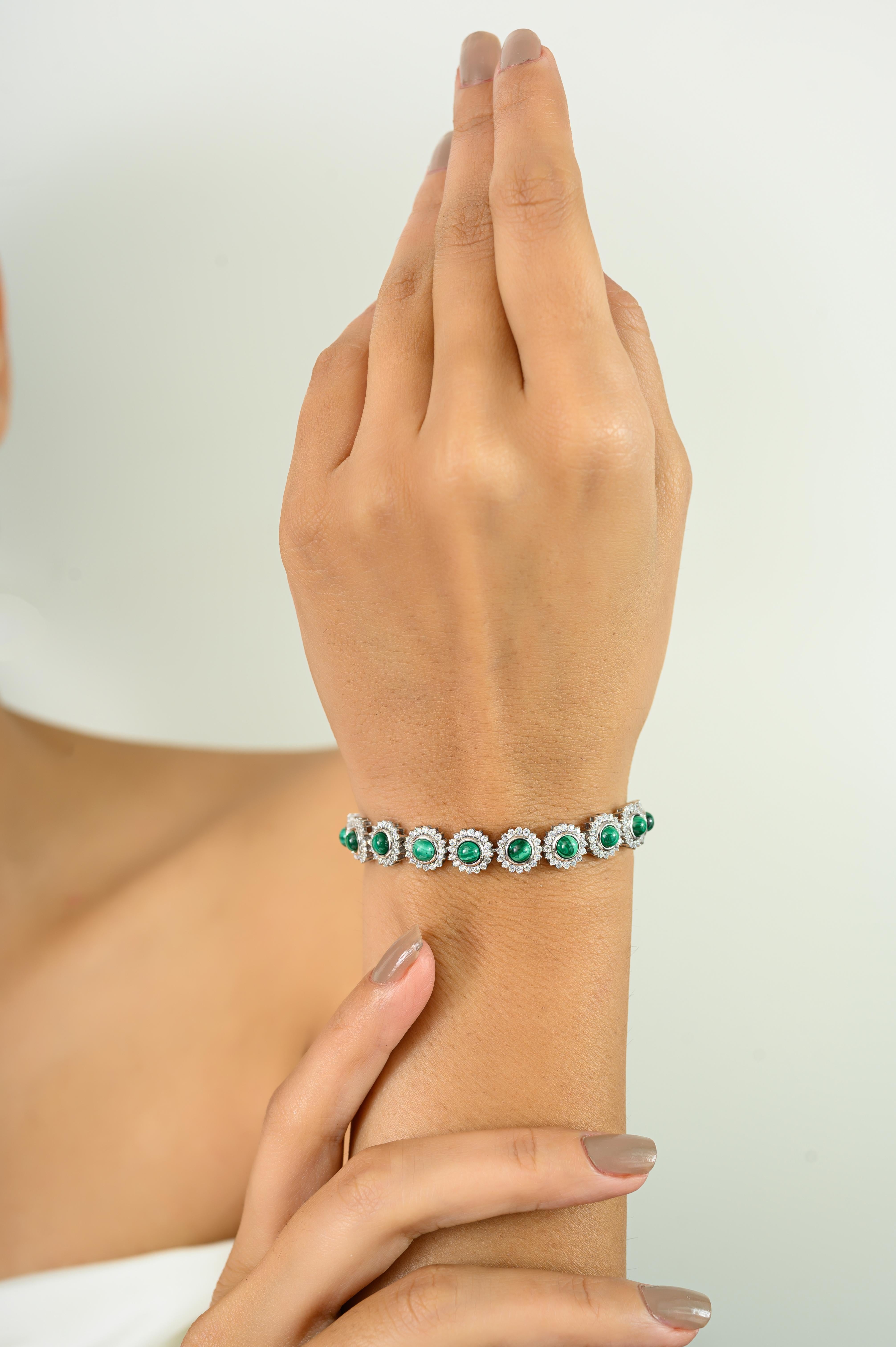 Taglio rotondo Bracciale Tennis con Malachite Cabochon e Zircone Scintillante in Argento 925 in vendita