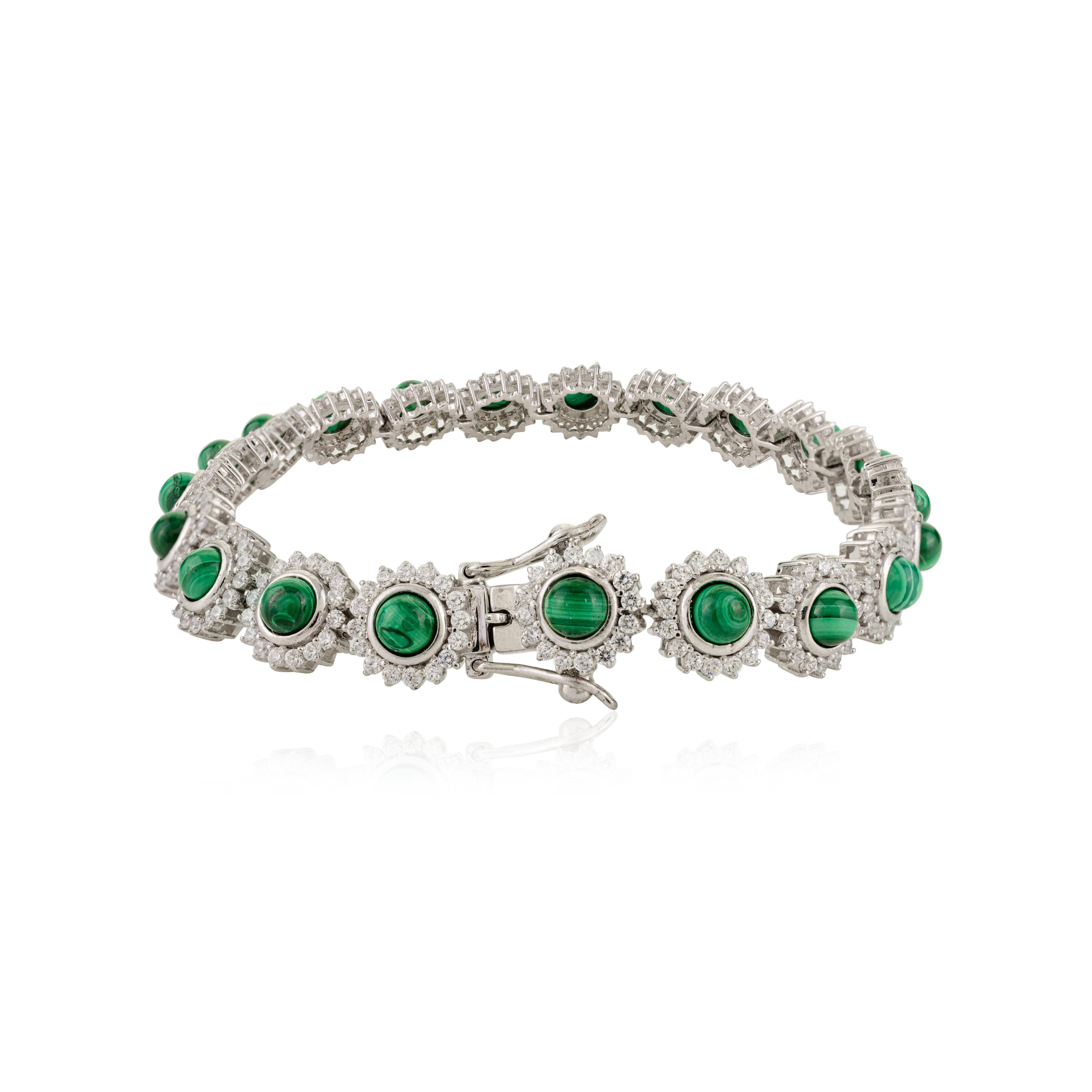 Bracciale Tennis con Malachite Cabochon e Zircone Scintillante in Argento 925 In condizioni Nuovo in vendita a New York, NY