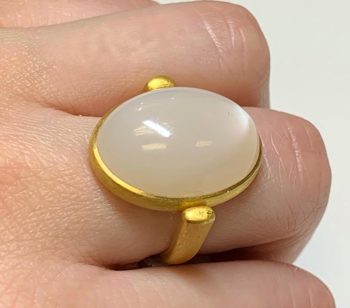 Contemporary Cabochon Moonstone Flip Ring in 22 Karat Gold, A2 by Arunashi For Sale