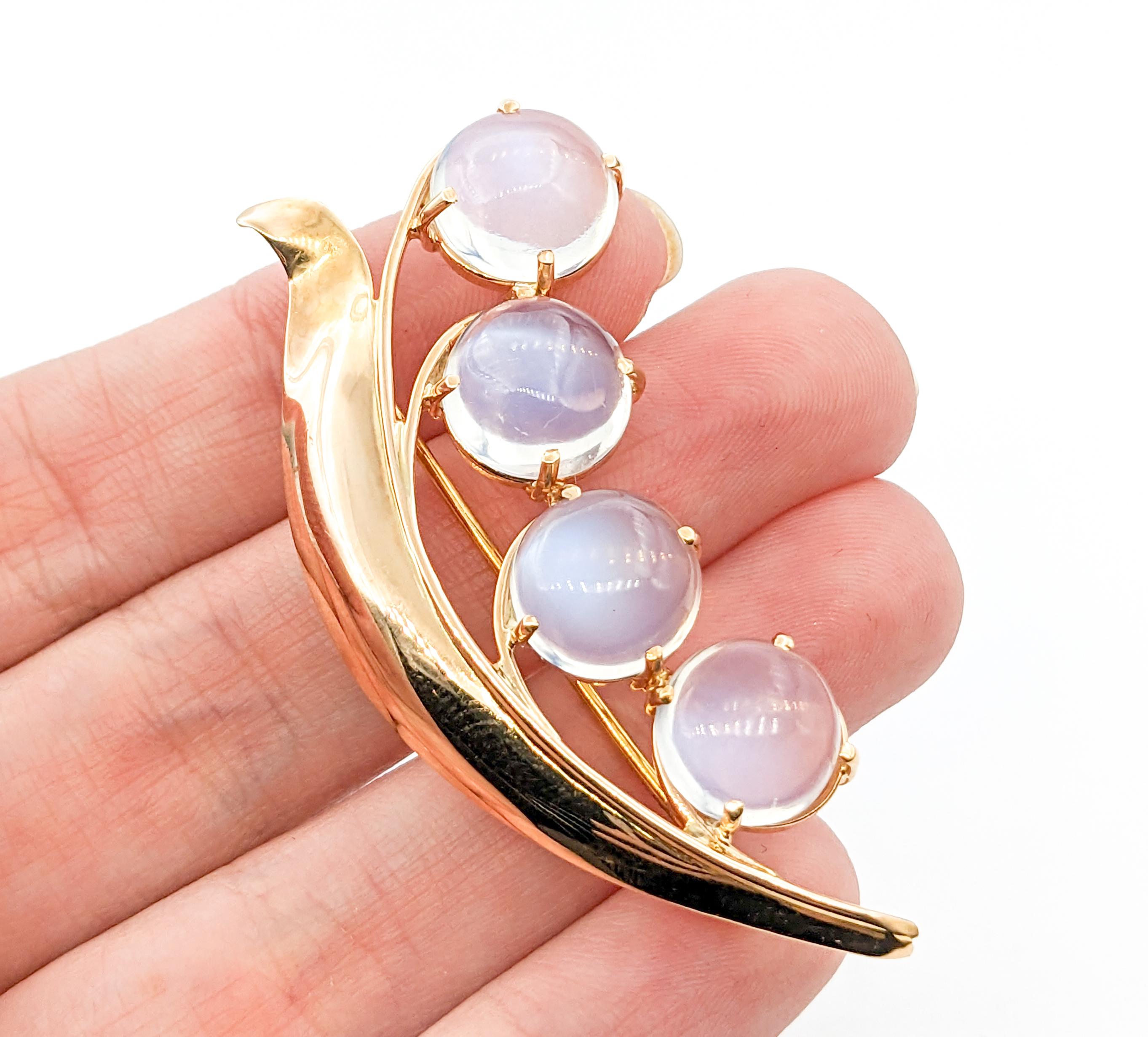 Mid-Century Cabochon Moonstone Vine Brooch In Yellow Gold In Excellent Condition For Sale In Bloomington, MN