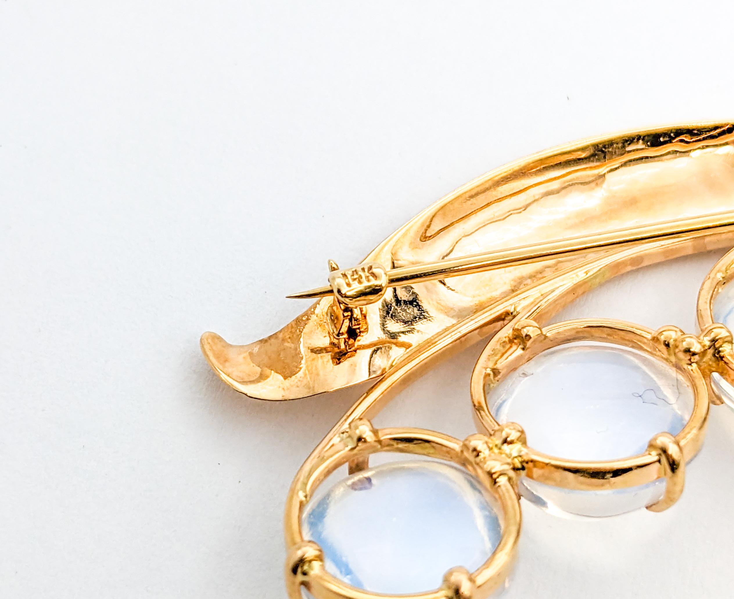 Women's Mid-Century Cabochon Moonstone Vine Brooch In Yellow Gold For Sale