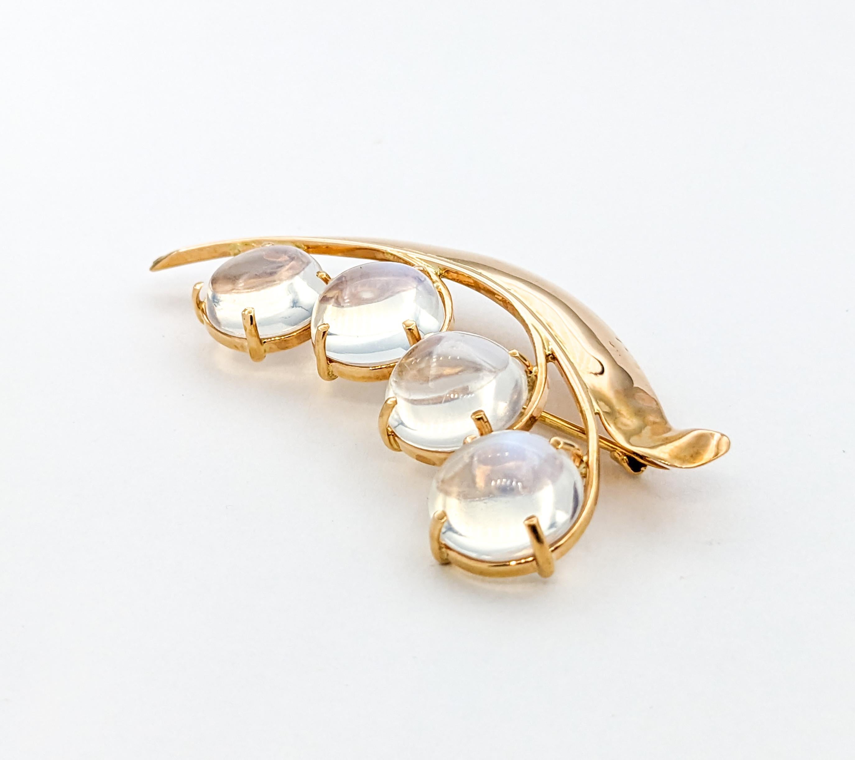 Mid-Century Cabochon Moonstone Vine Brooch In Yellow Gold For Sale 2
