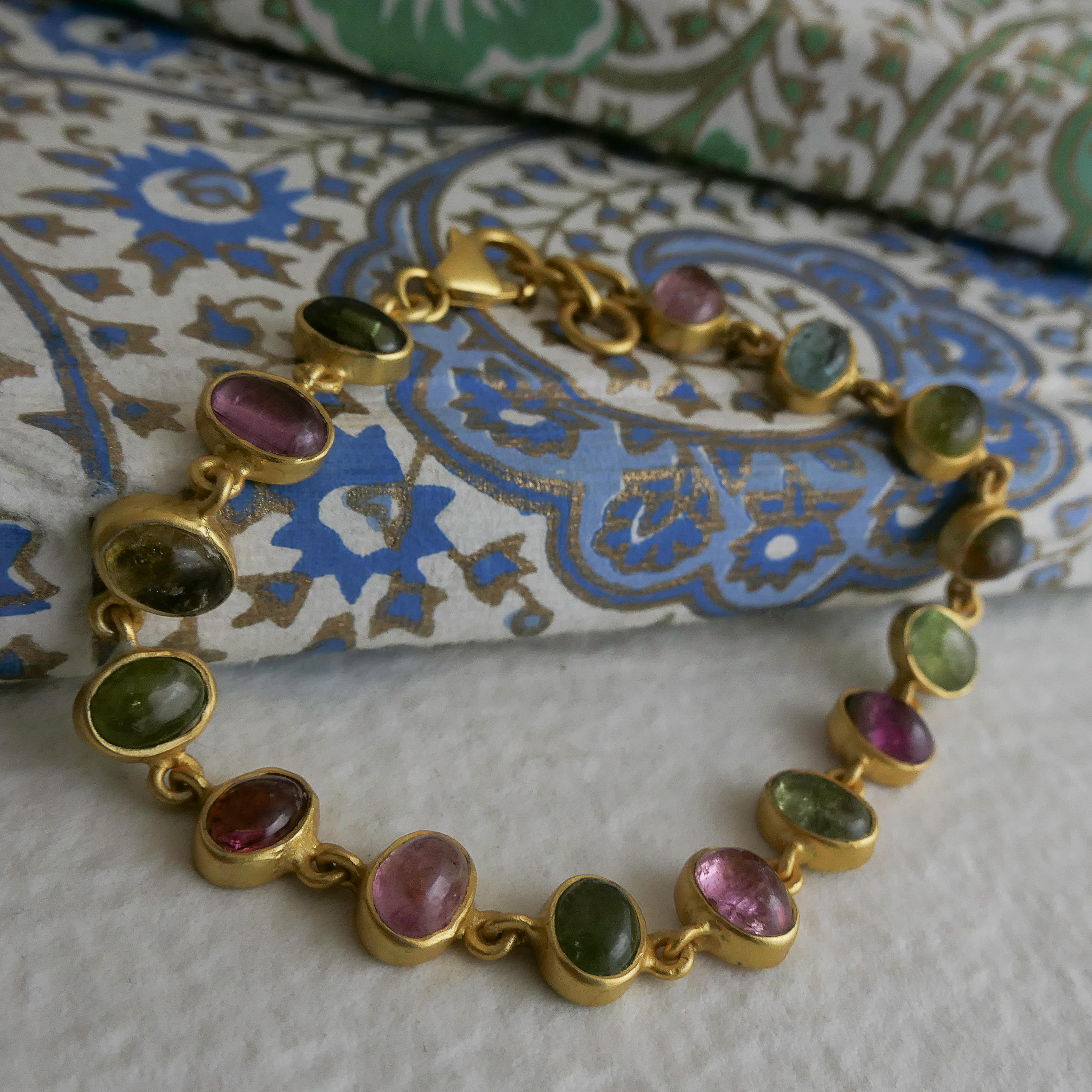 Pulsera Cabujón Turmalina Multicolor Plata de Ley Chapada en Oro en venta 4