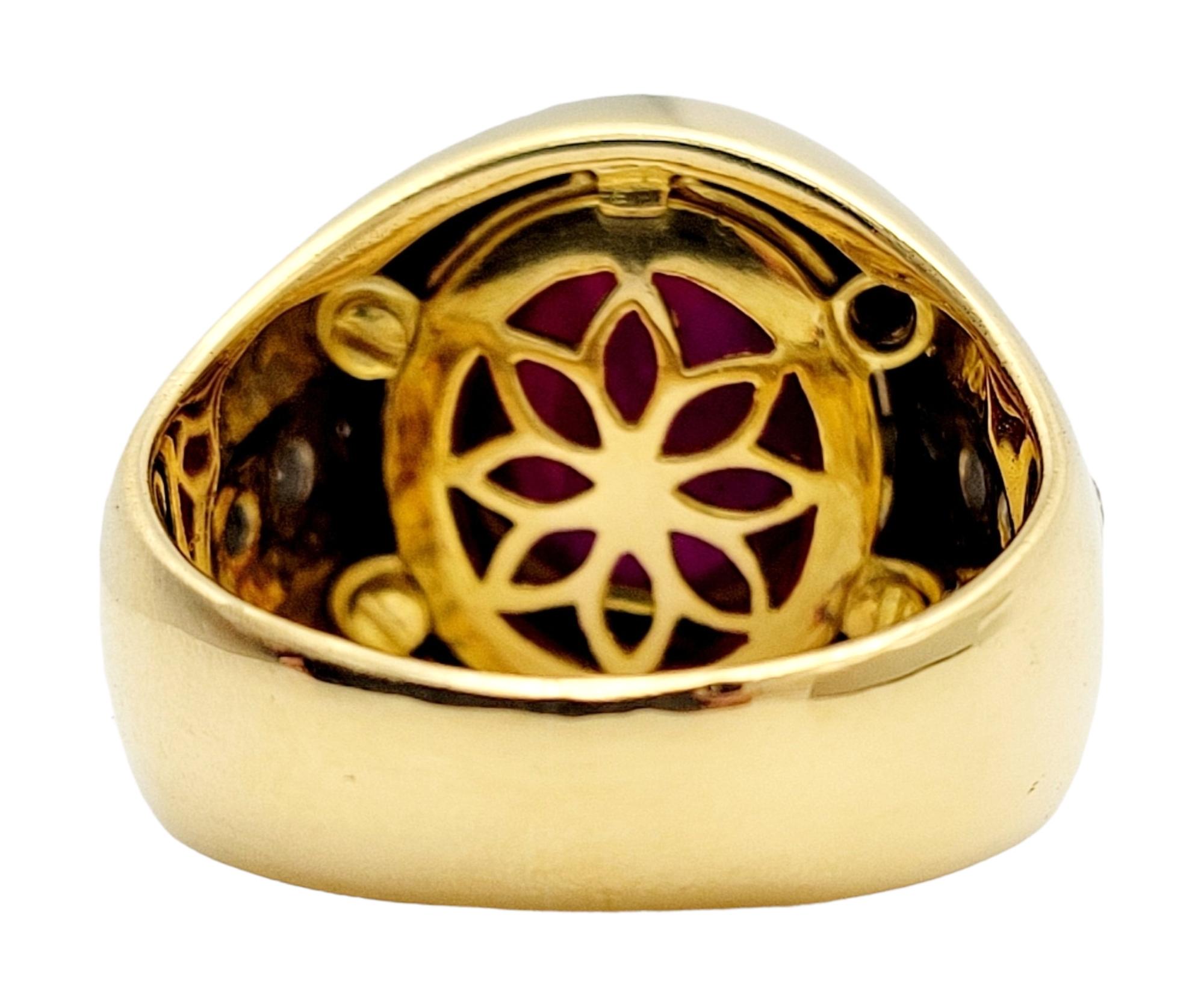 Cabochon Natural Ruby &  Diamonds Dome Ring in 18 Karat Yellow Gold In Good Condition For Sale In Scottsdale, AZ