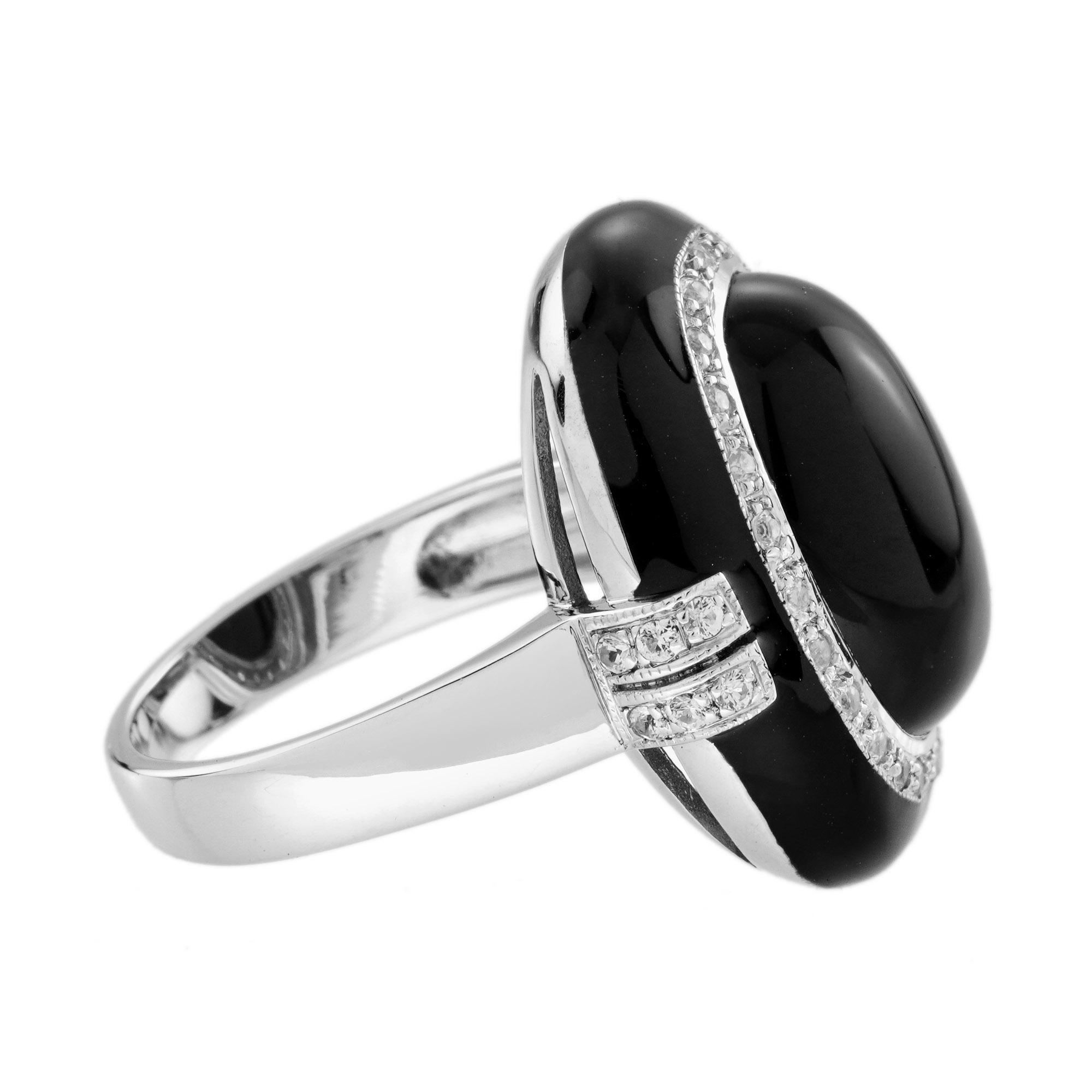 Anello da cocktail con onice cabochon, zaffiro bianco e smalto in stile Art Deco in oro 9K in vendita 1