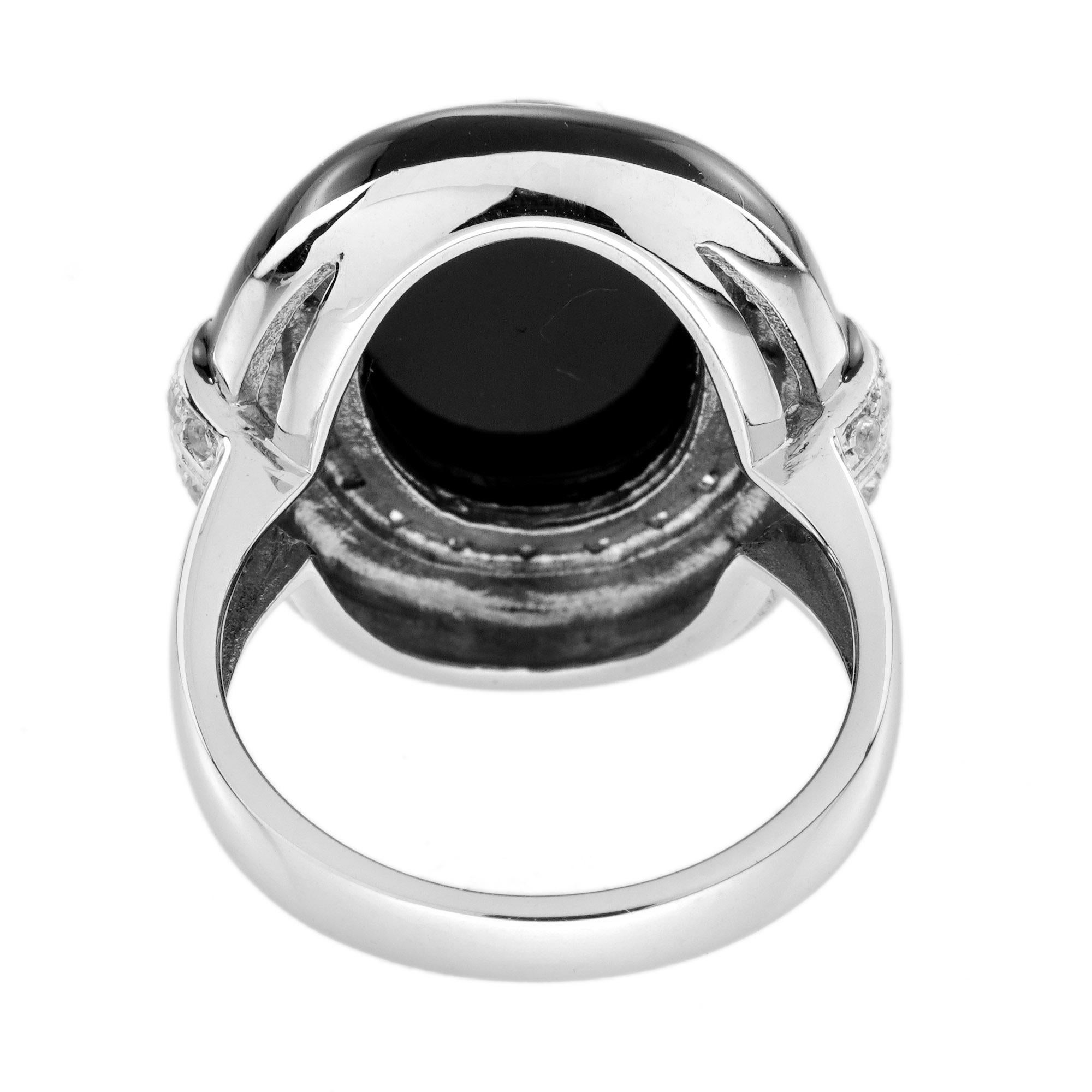 Anello da cocktail con onice cabochon, zaffiro bianco e smalto in stile Art Deco in oro 9K in vendita 2