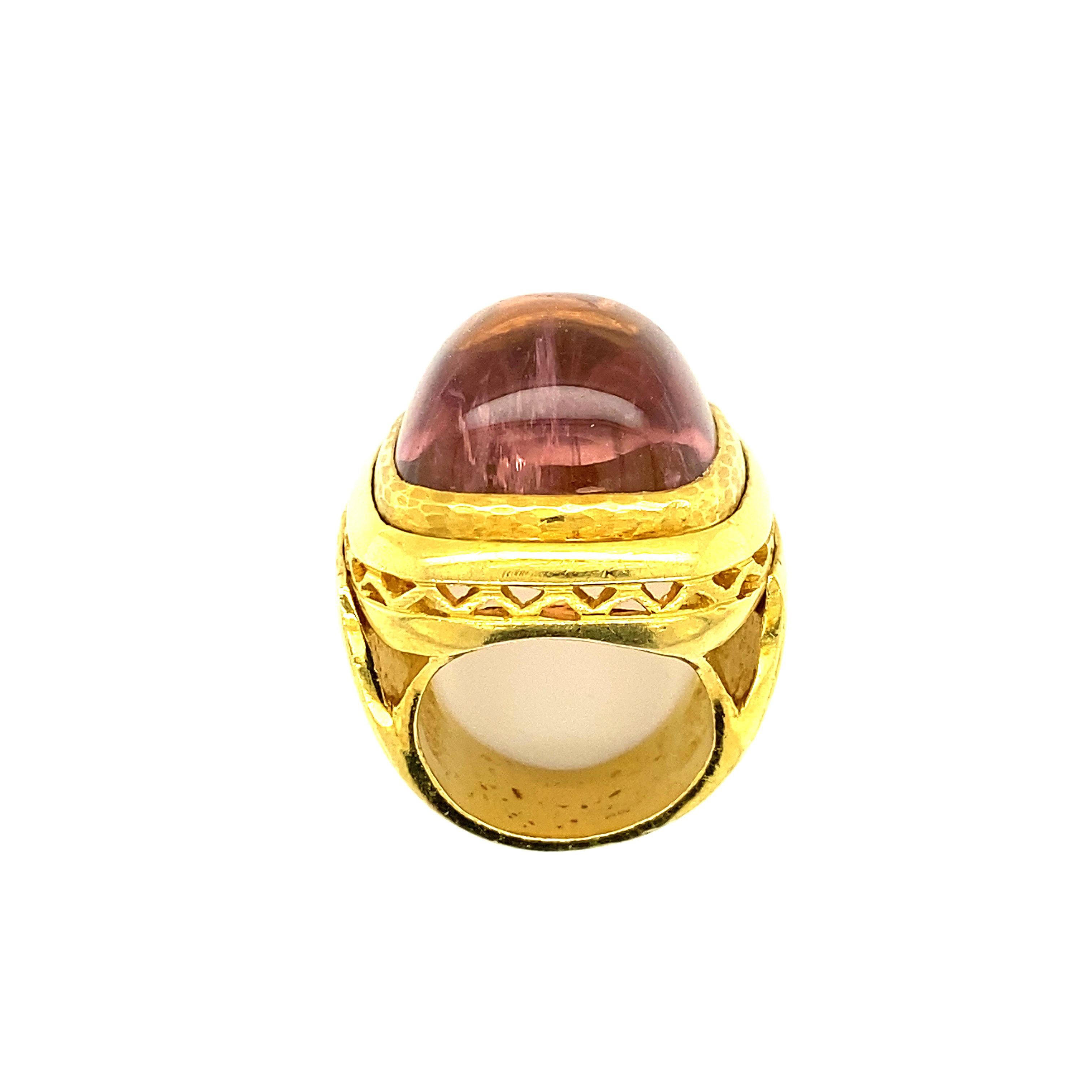 Cabochon Pink Tourmaline and 18 Karat Gold Cocktail Ring In Good Condition In Dallas, TX