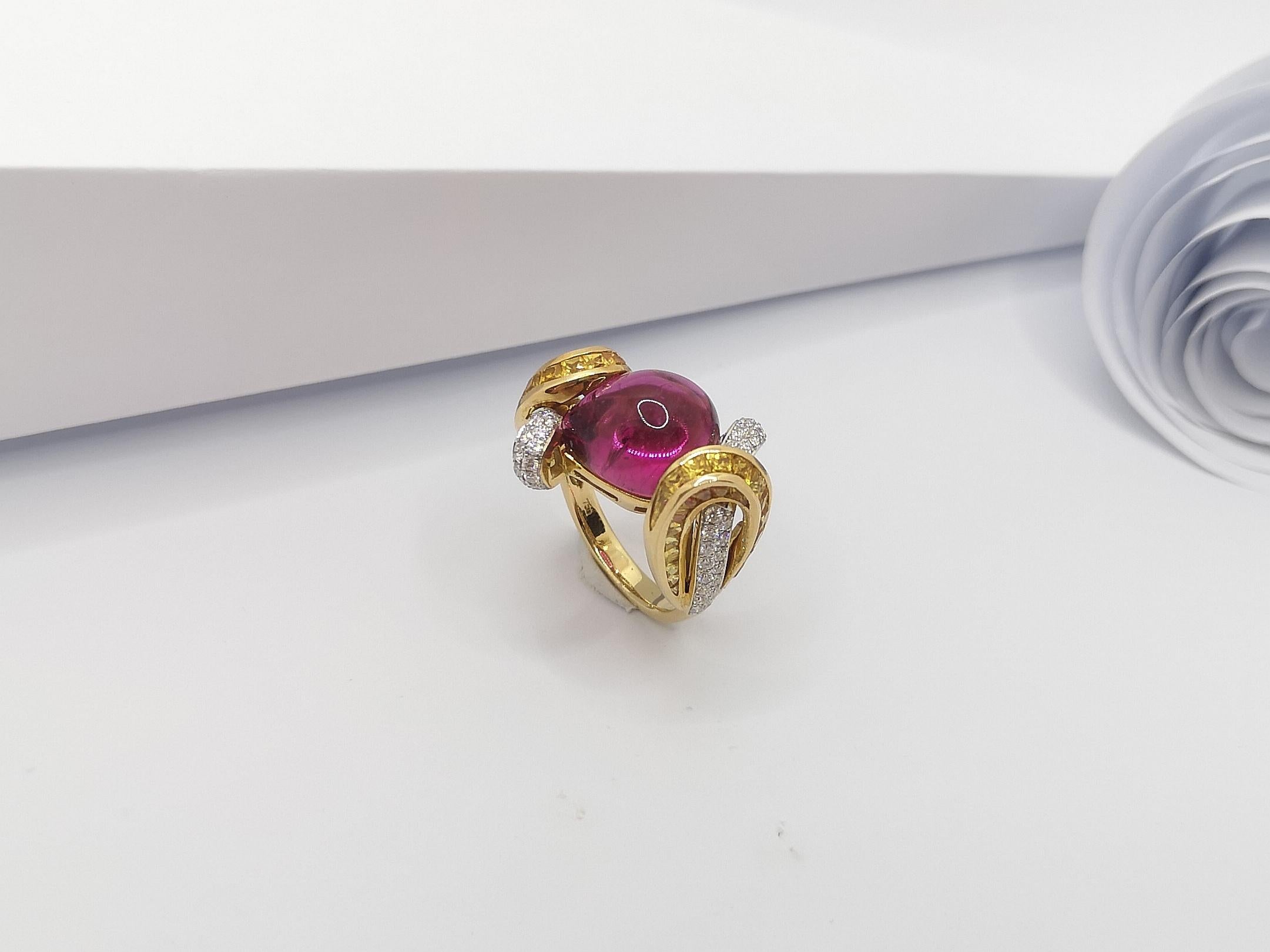 Cabochon Pink Tourmaline with Diamond and Yellow Sapphire Ring in 18 Karat Gold For Sale 4