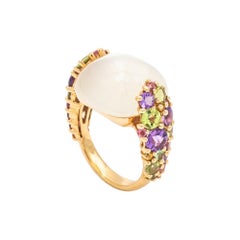 Cabochon Ring Yellow Gold Surmounted by a Peridot Citrine Amethyst Moonstone