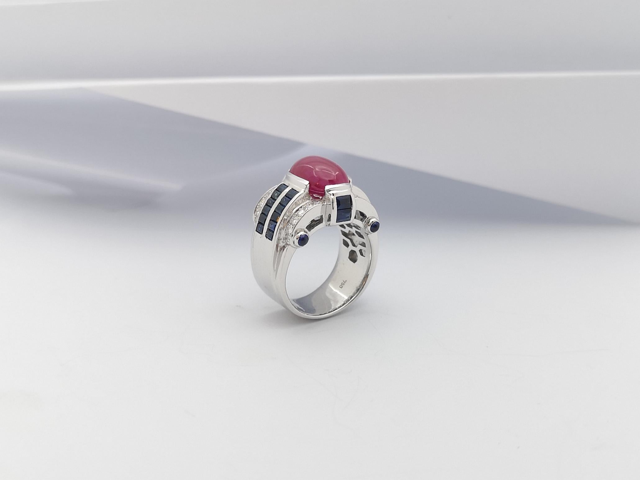Cabochon Ruby, Blue Sapphire and Diamond Ring Set in 18 Karat White Gold Setting For Sale 9