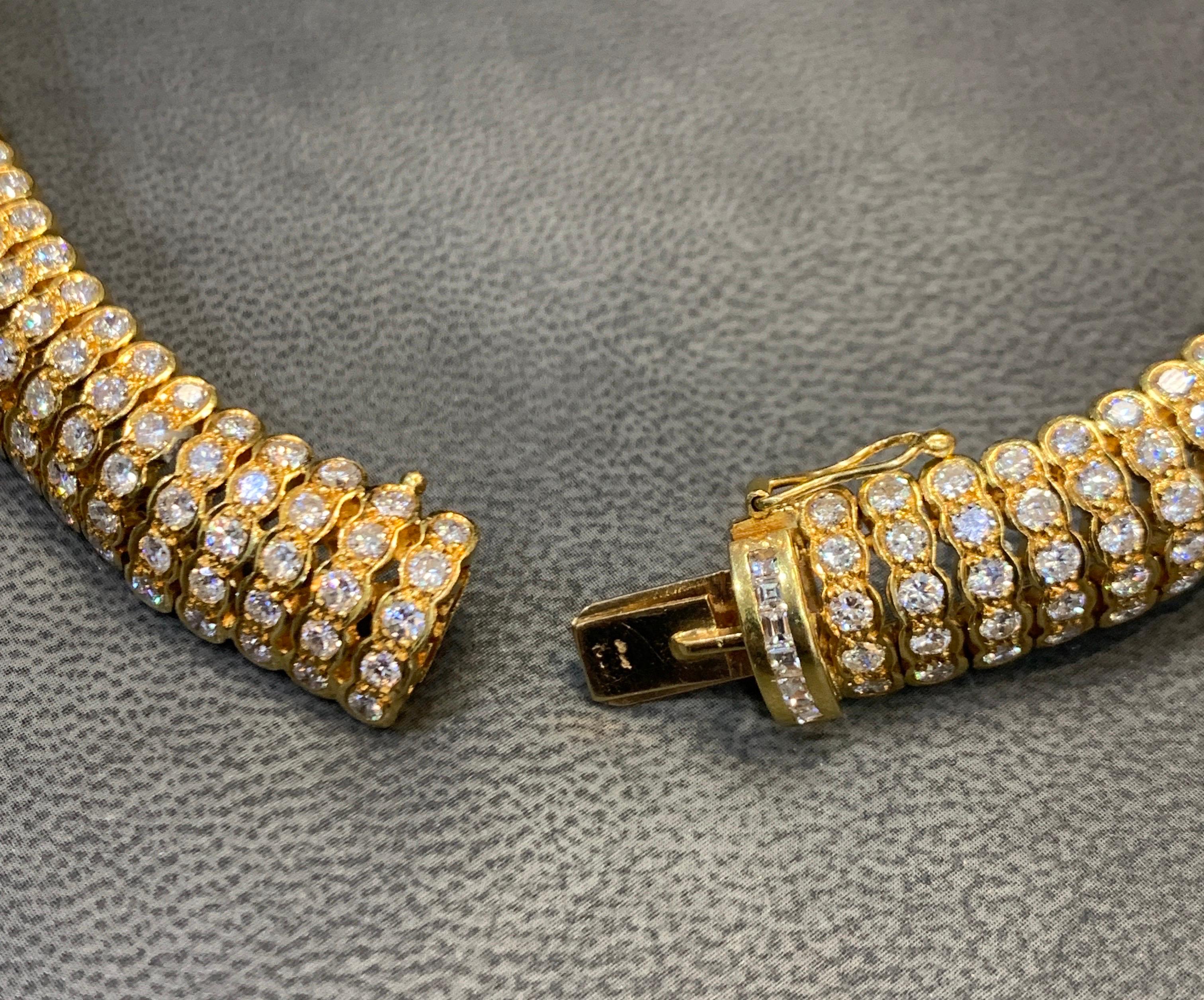 Collana con cuore di rubino e diamanti cabochon in vendita 3