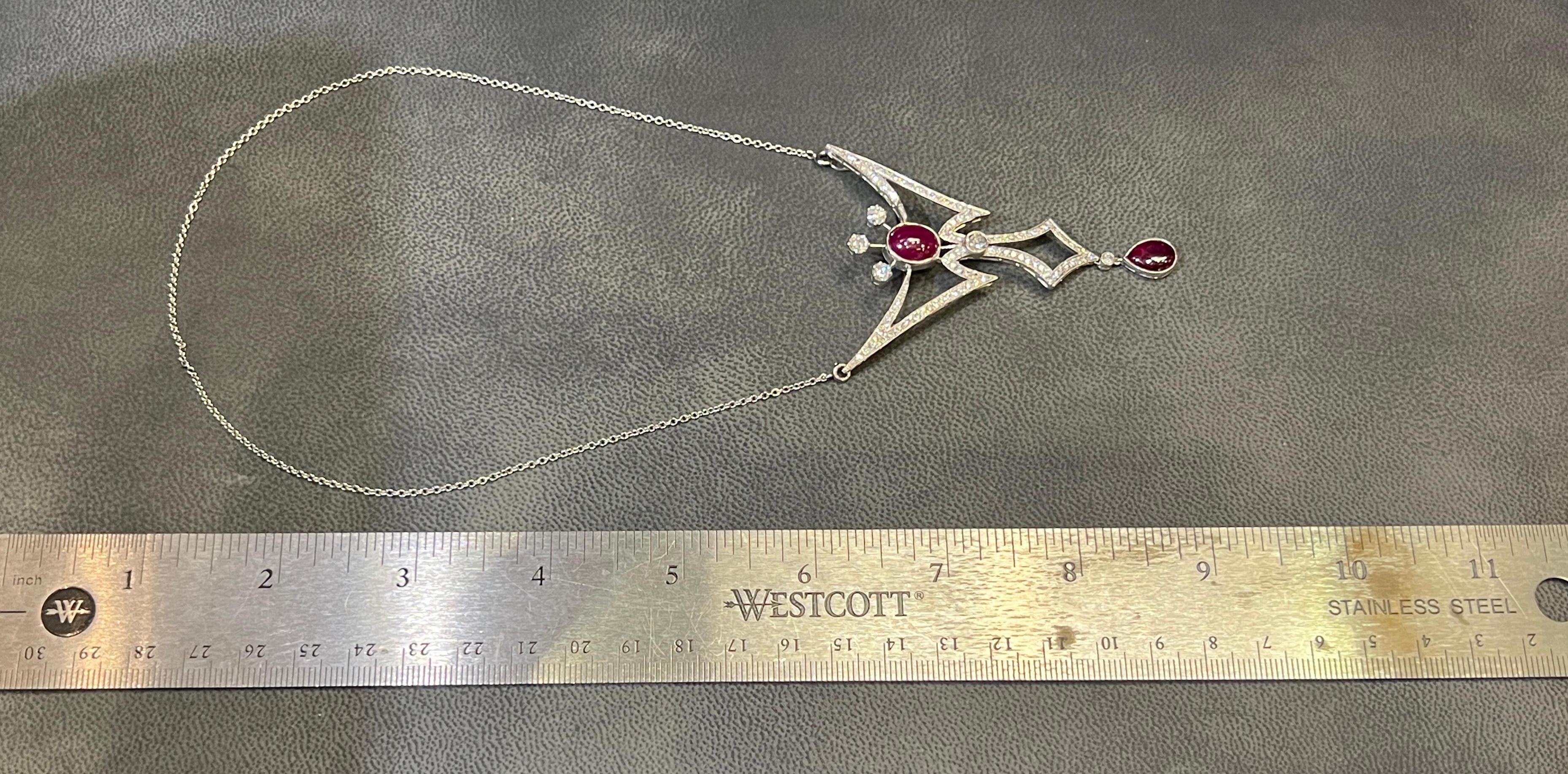 Collana con ciondolo in rubino e diamanti cabochon in vendita 5